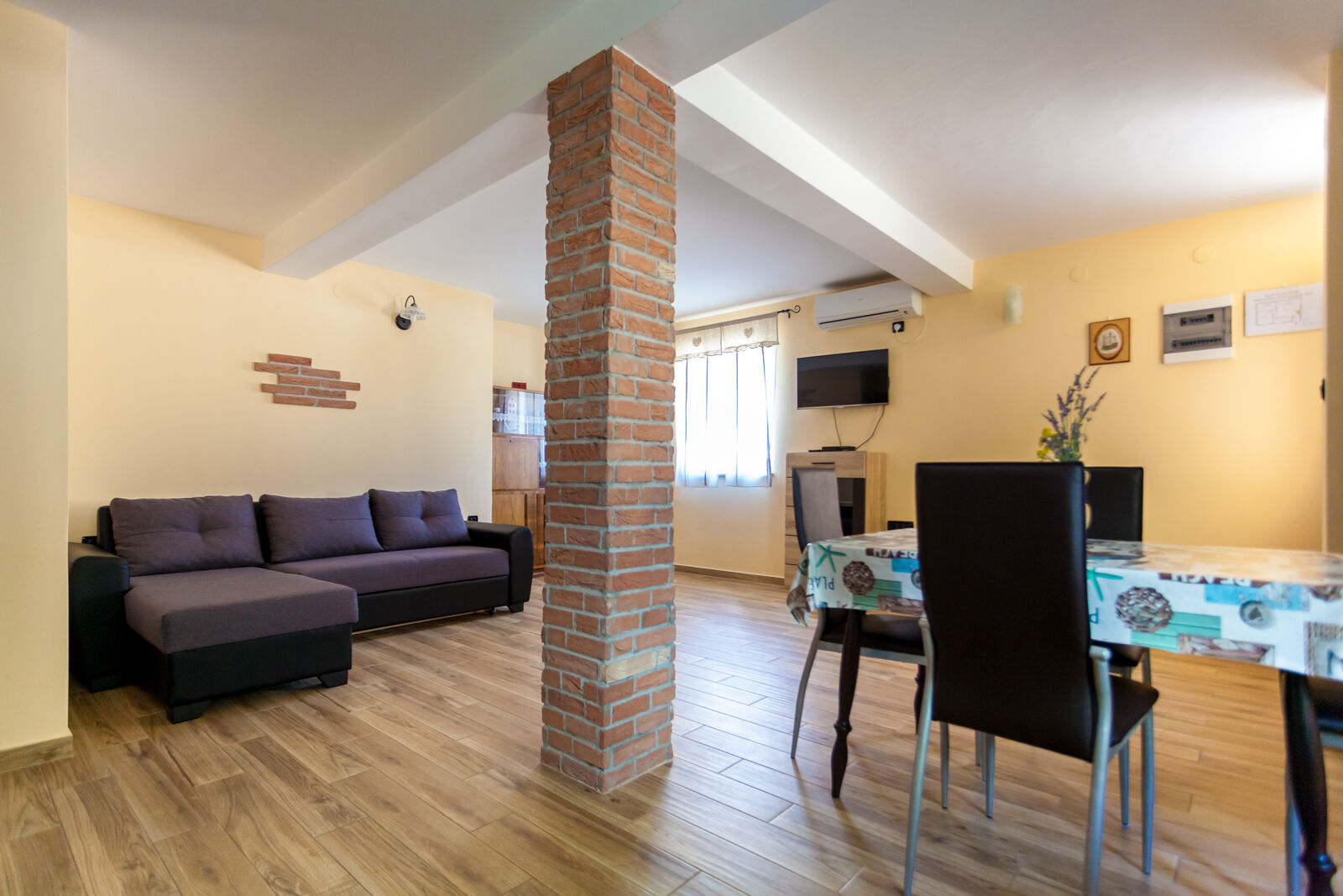 Apartments Lily 62042-A2
