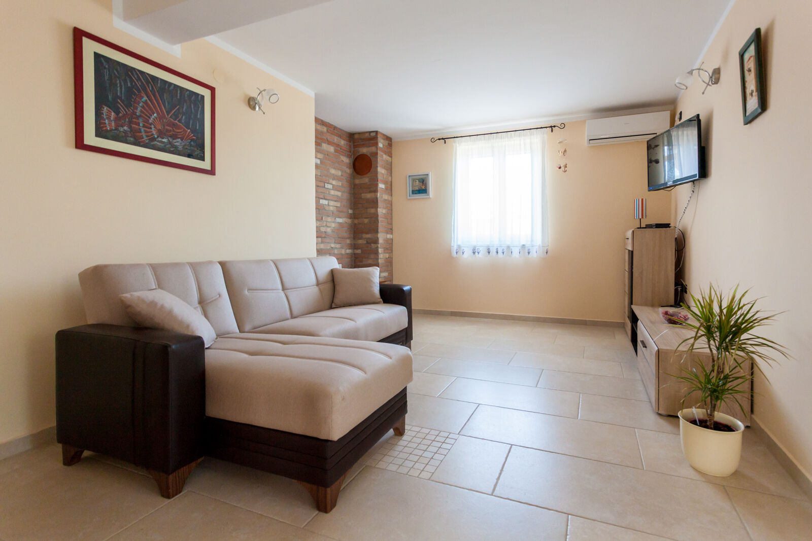 Apartments Lily 62042-A1