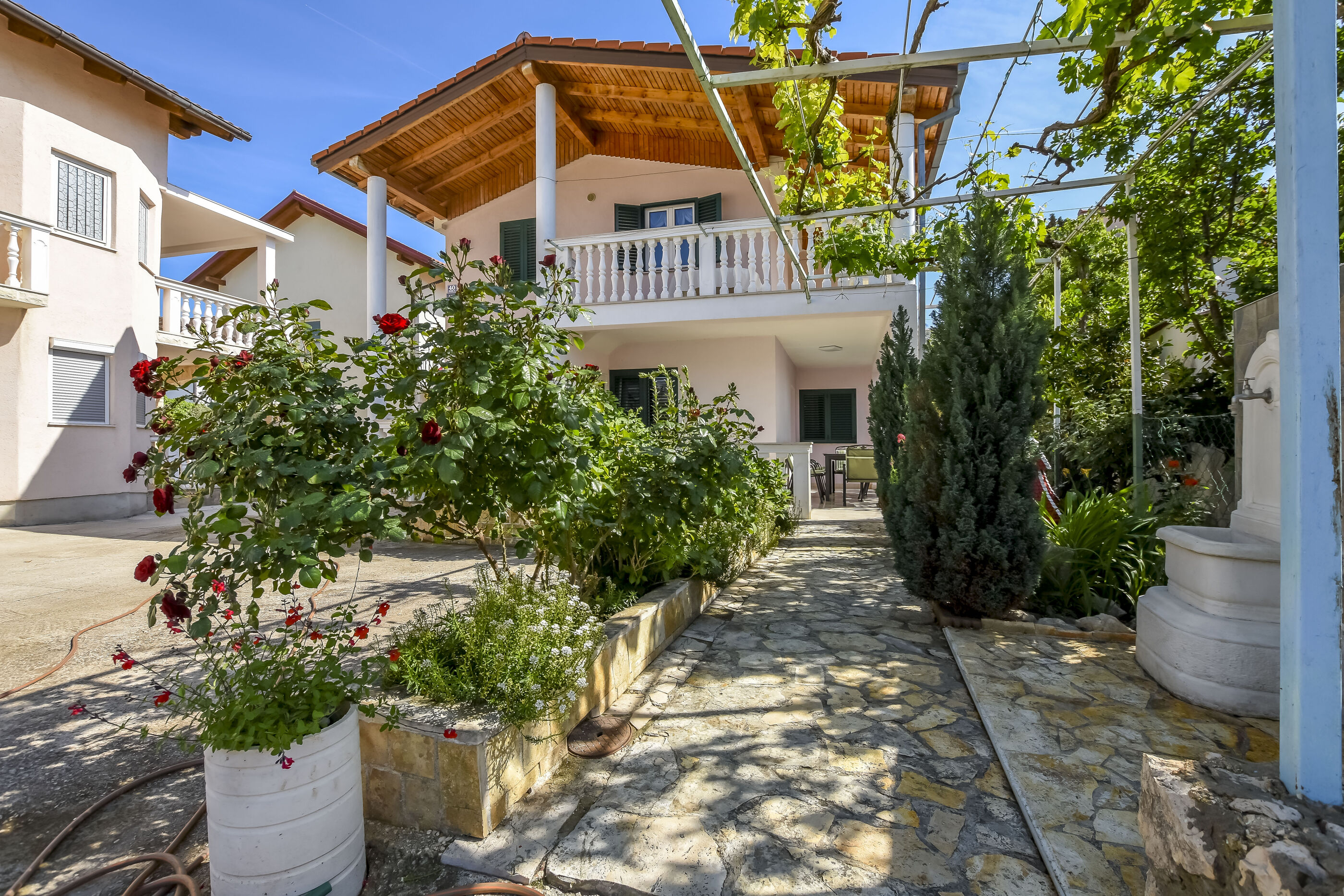 House Lucija 28841-K1