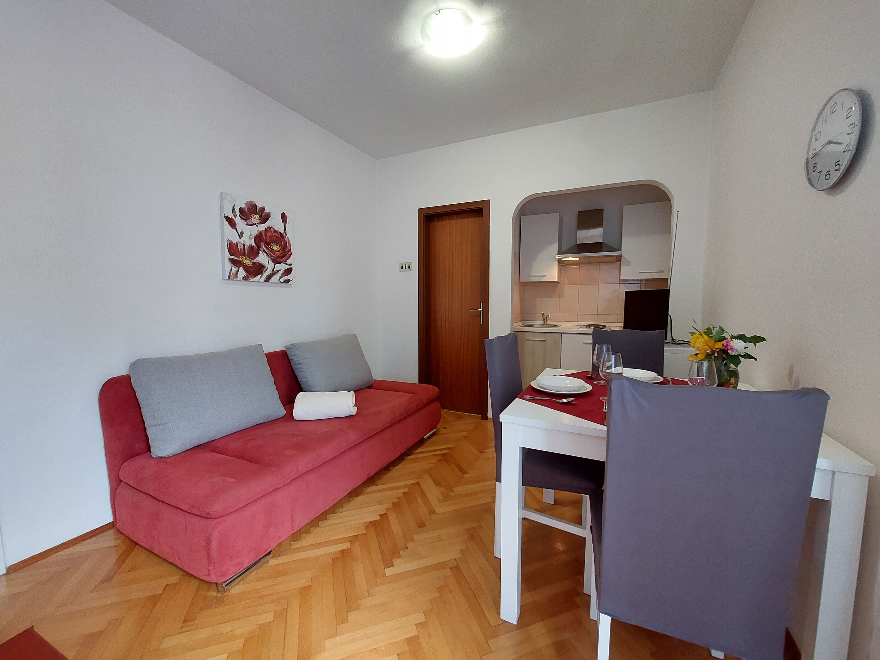 Apartments Daniela 87241-A2