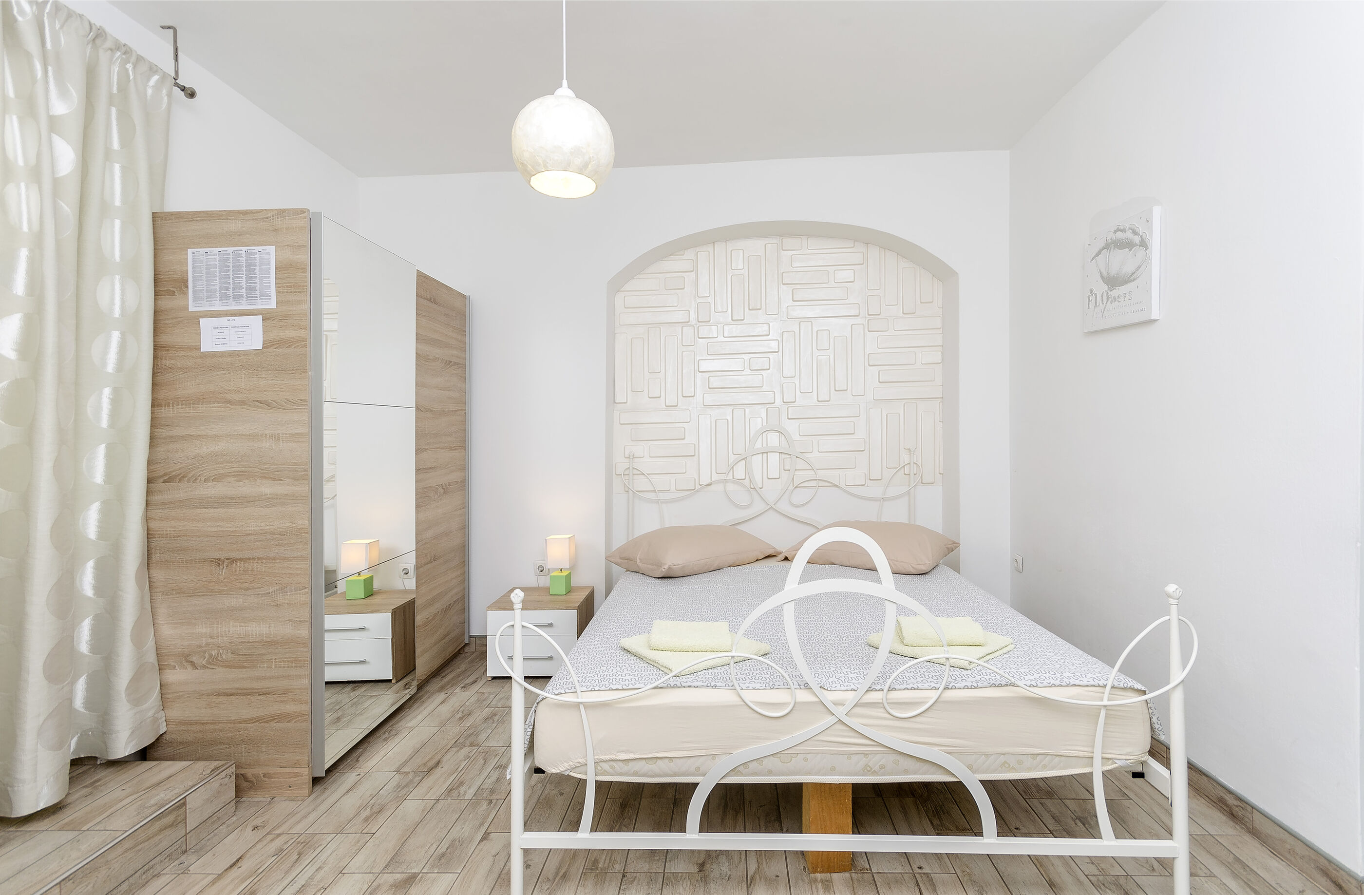 Apartments and Room Take it easy 85111-A1
