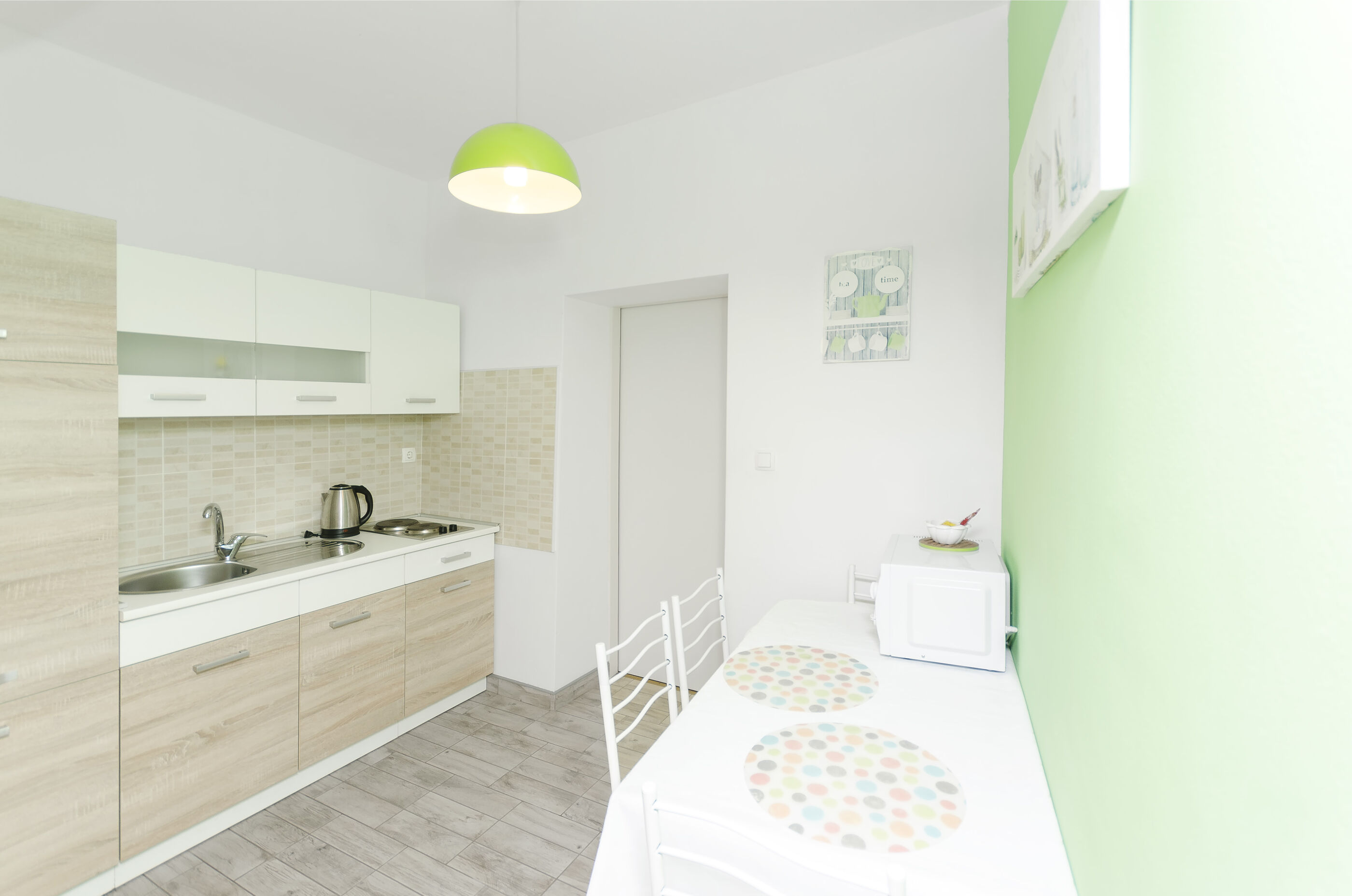 Apartments and Room Take it easy 85111-A1