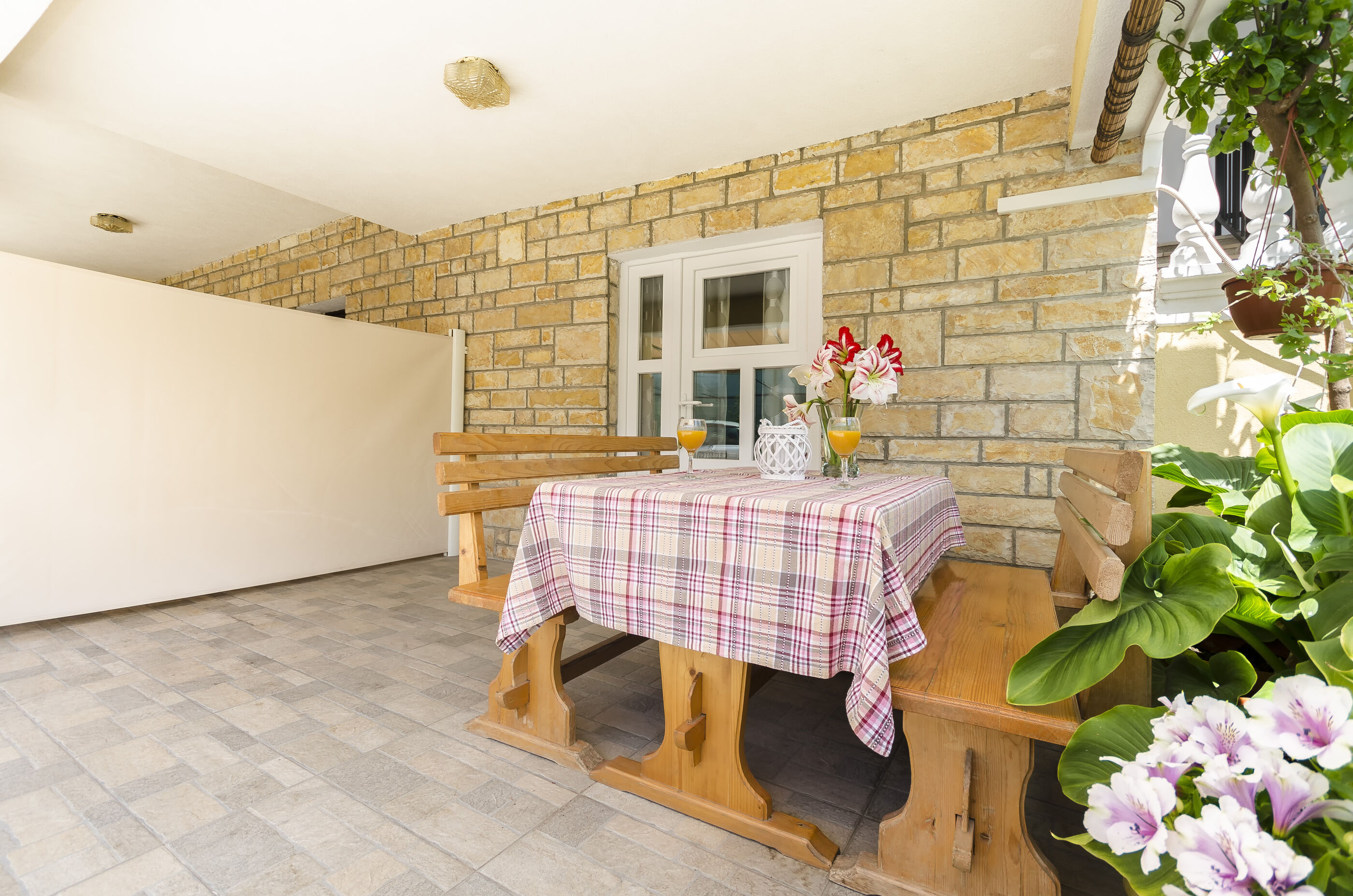 Apartments and Room Take it easy 85111-A1