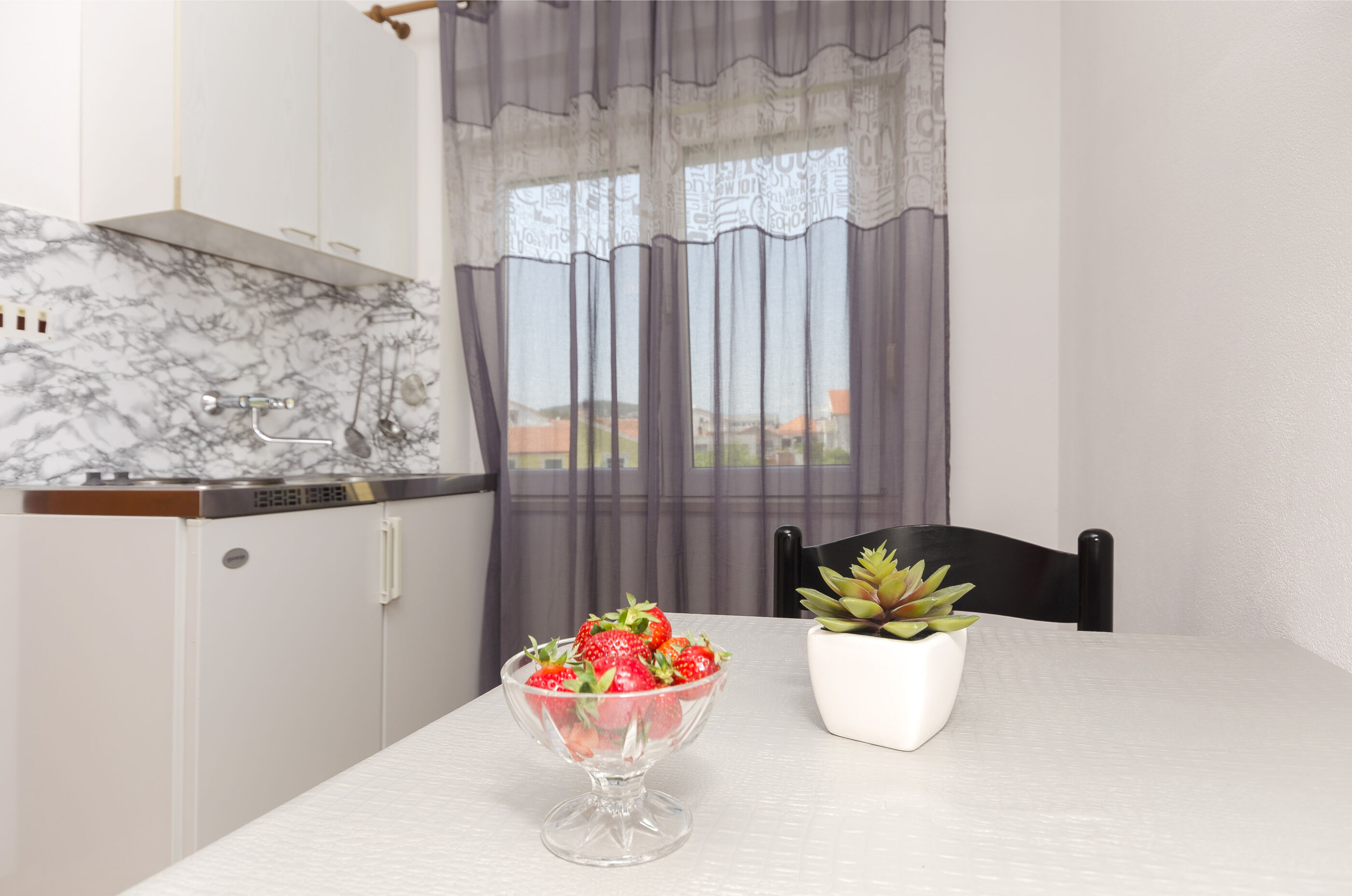Apartments and Room Take it easy 85111-A2