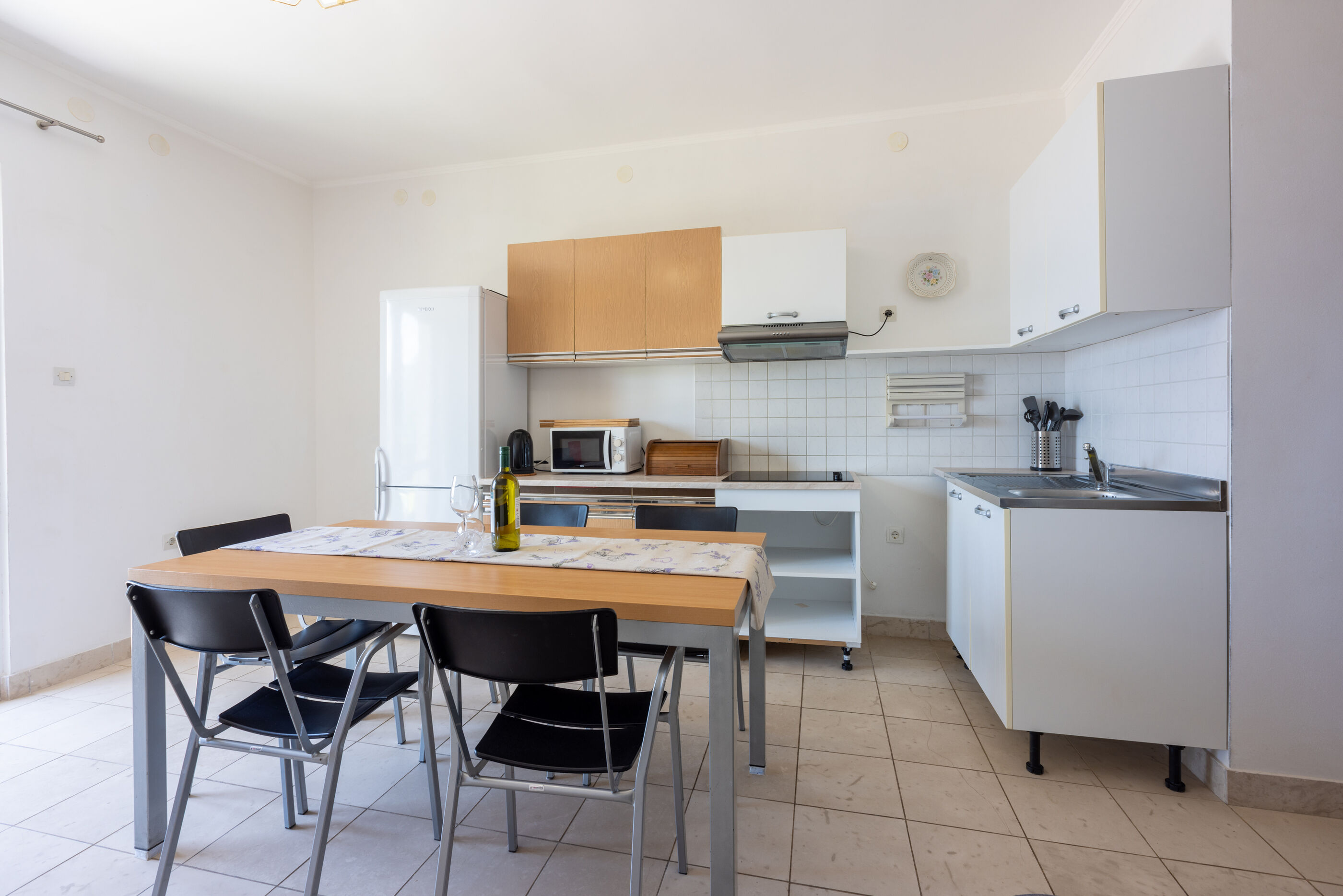 Apartments Marinko 80231-A1