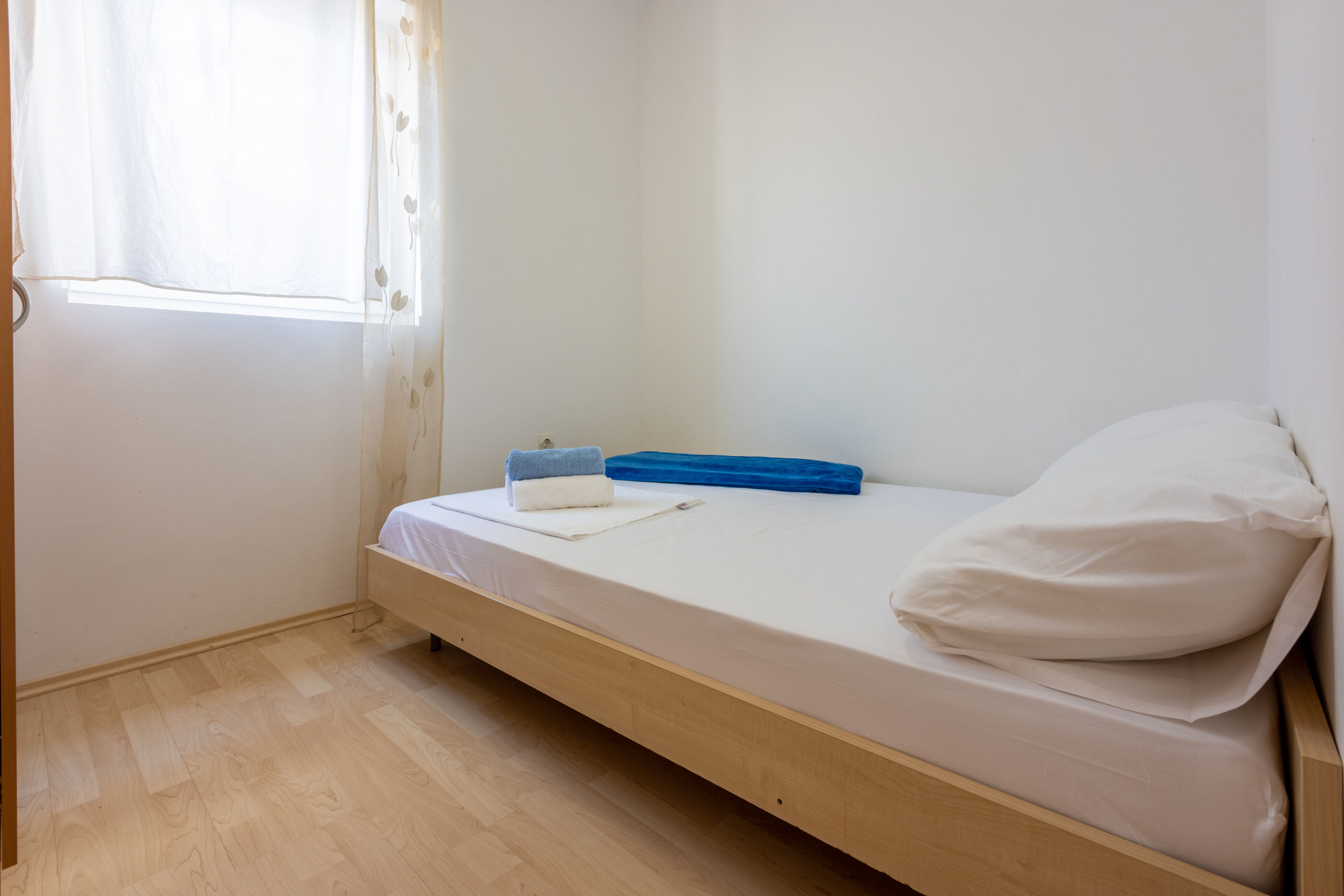 Apartments Marinko 80231-A2