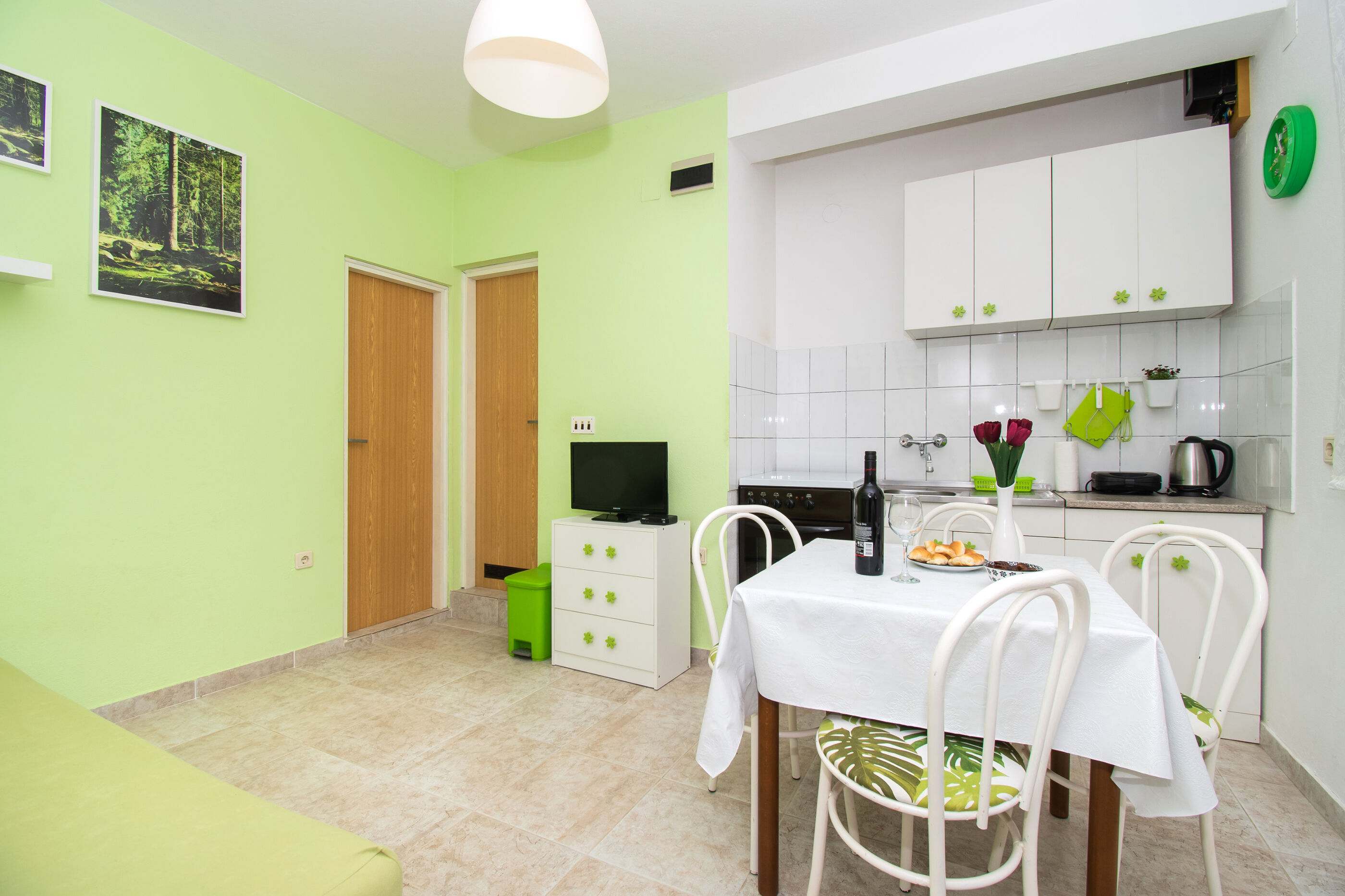 Apartments Dijana 84331-A2