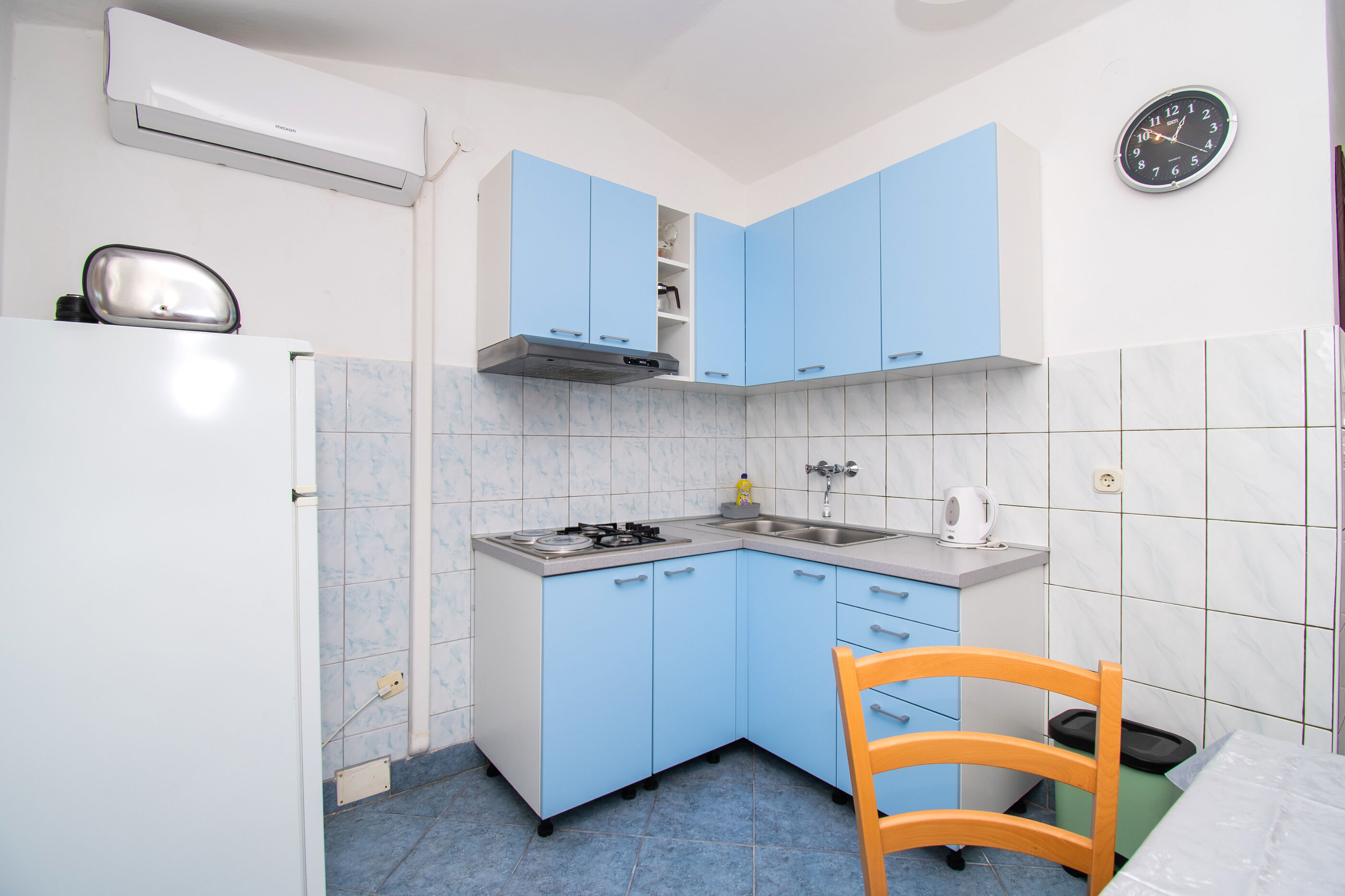 Apartments Dijana 84331-A4