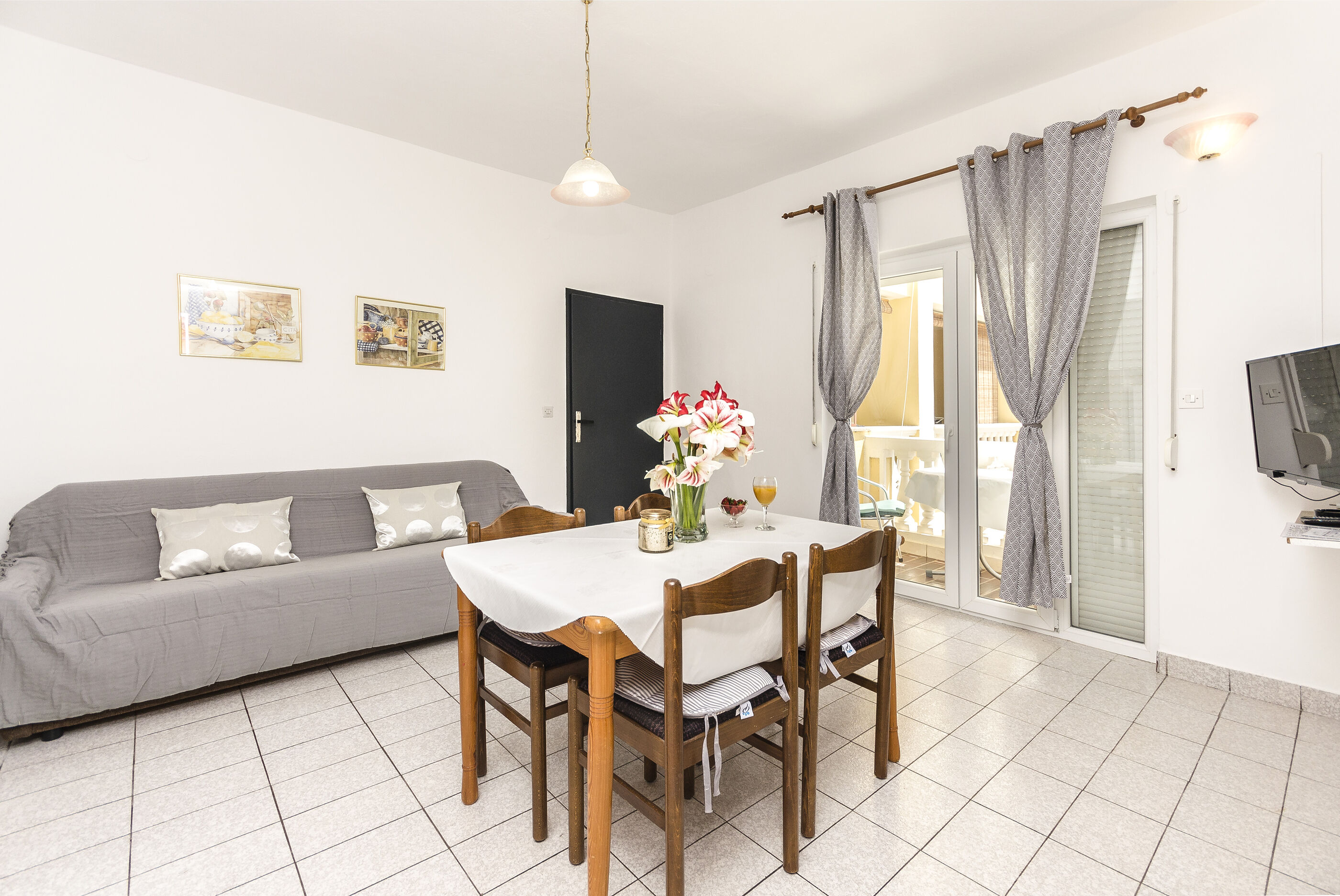 Apartments and Room Lotus 80832-A1