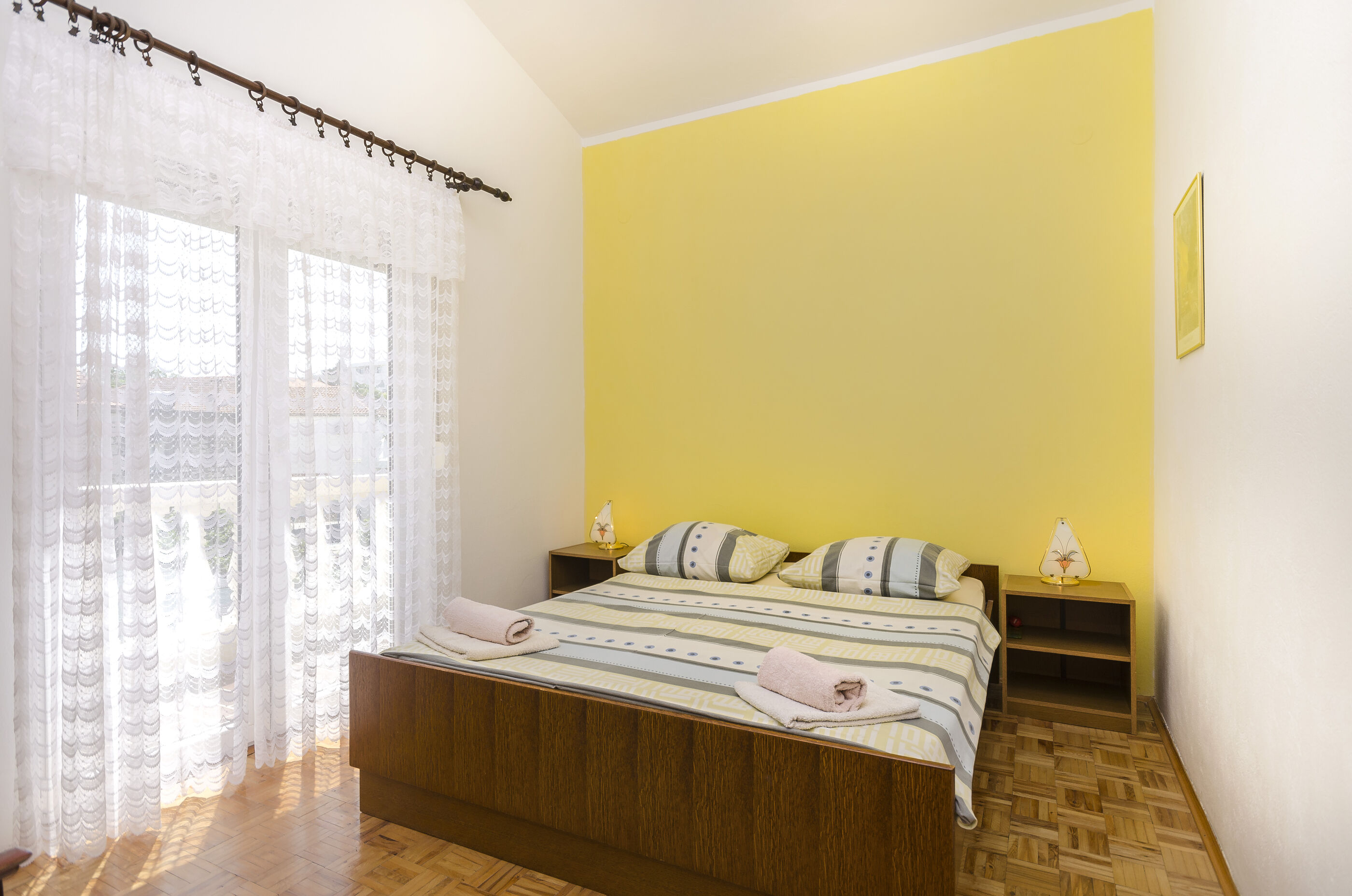 Apartments and Room Lotus 80832-A1