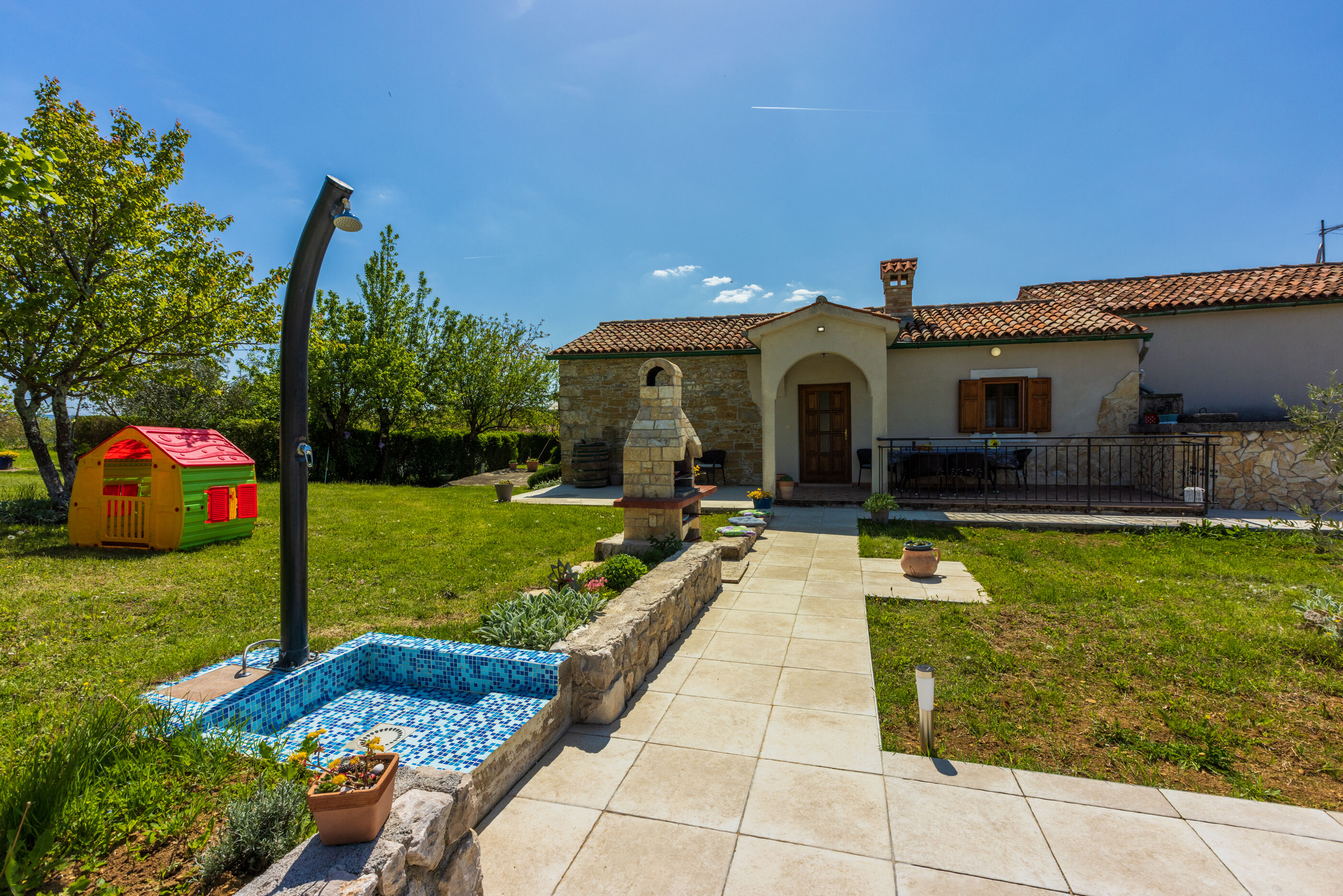 Photo of House Dorino