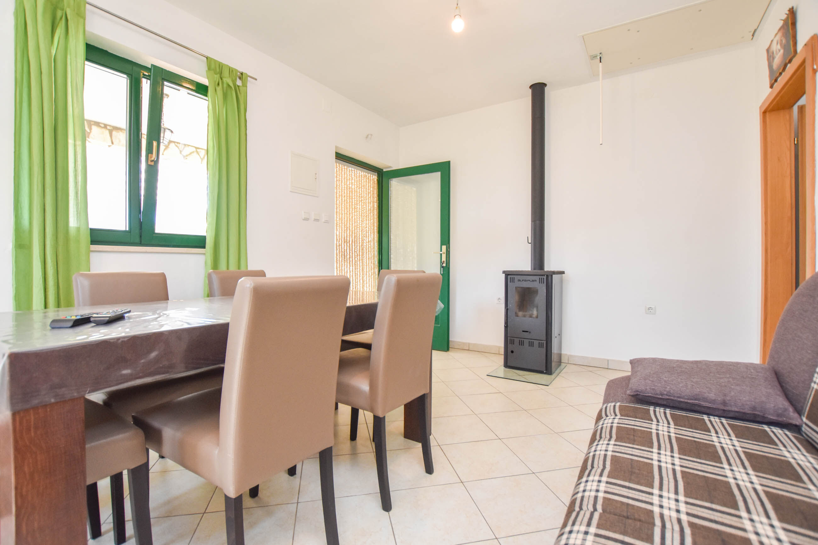 House Oliver 55651-K1