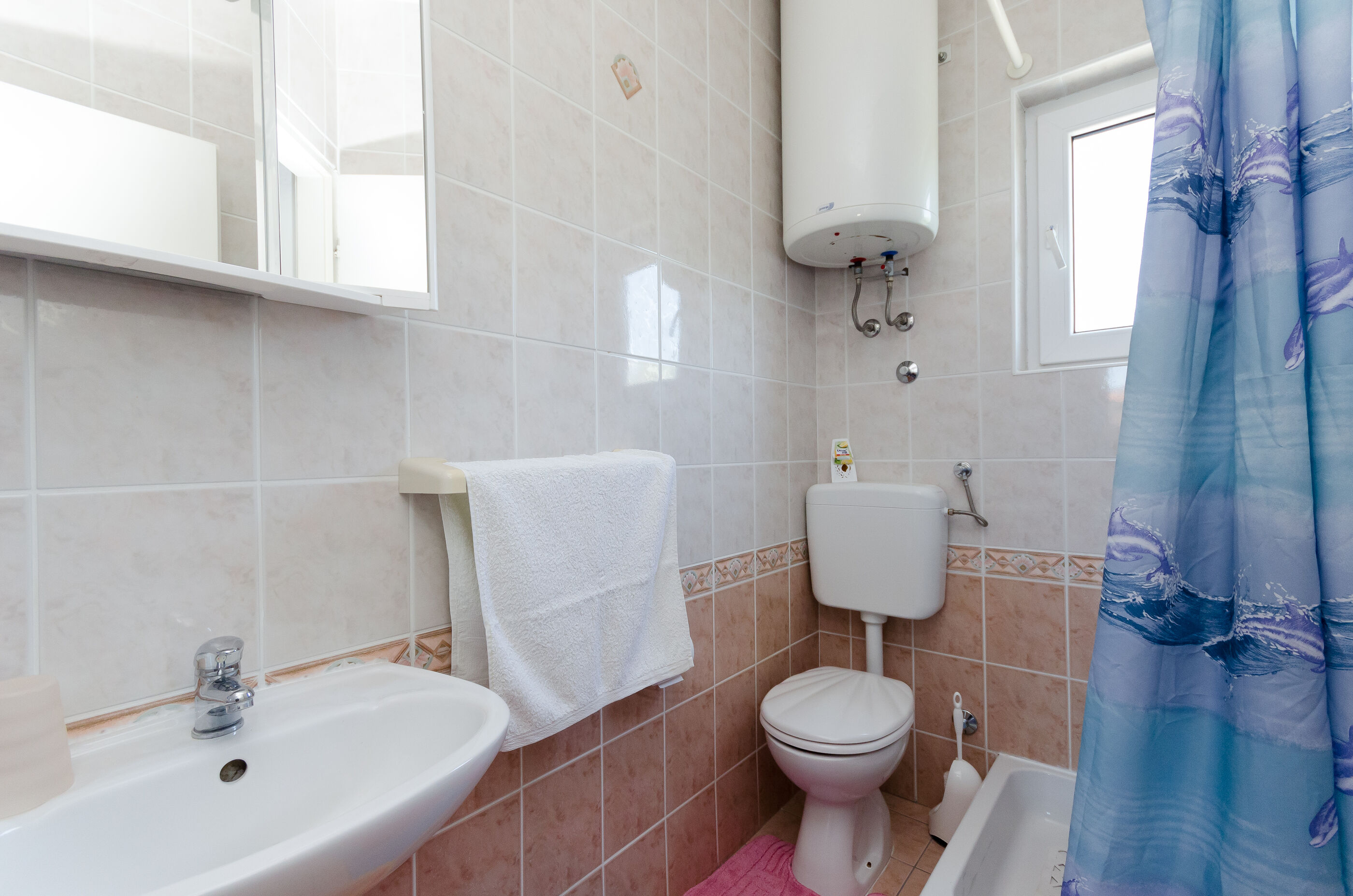 Apartments and Room Sime M 88311-A1