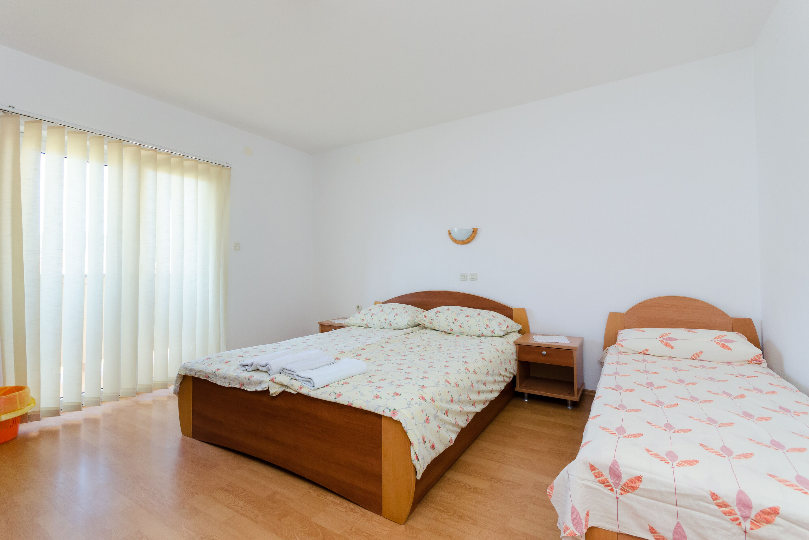 Apartments and Room Sime M 88311-A1
