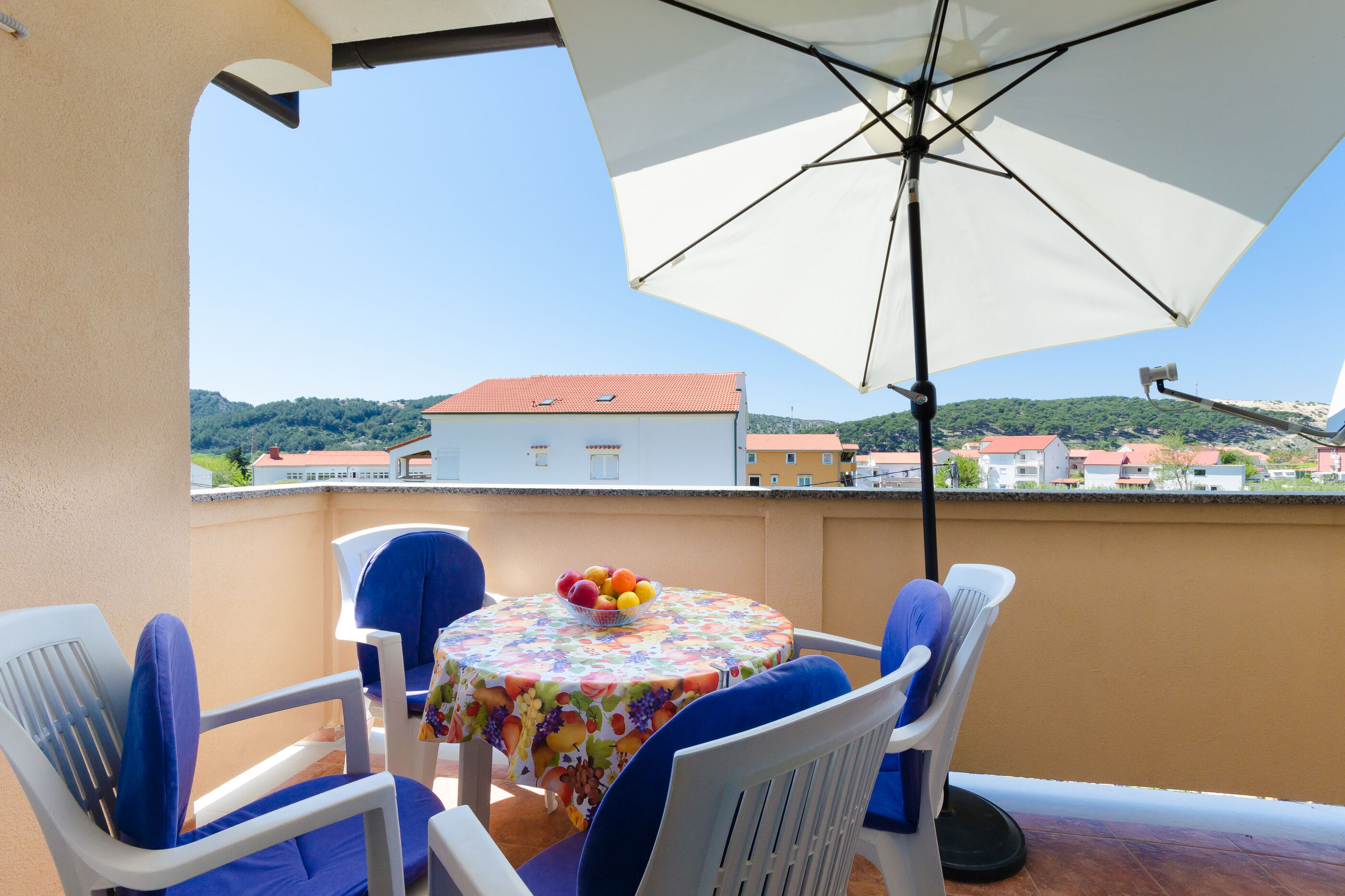 Apartments and Room Sime M 88311-A2