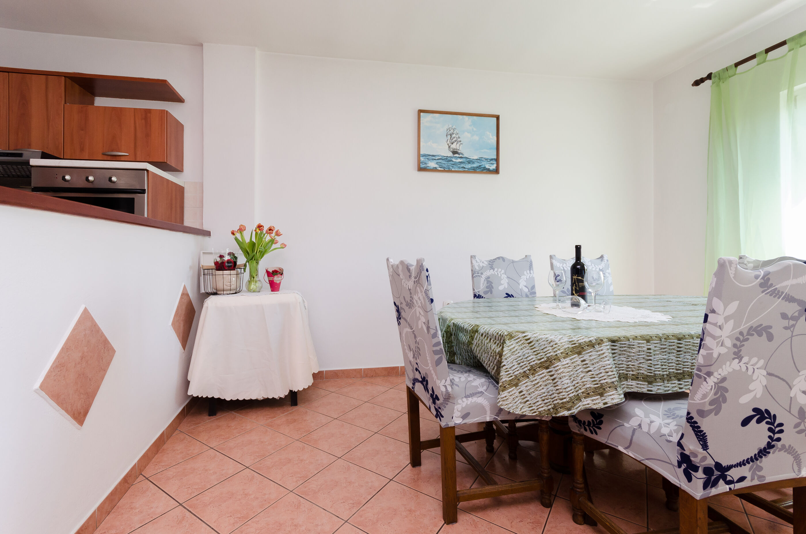 Apartments and Room Sime M 88311-A2