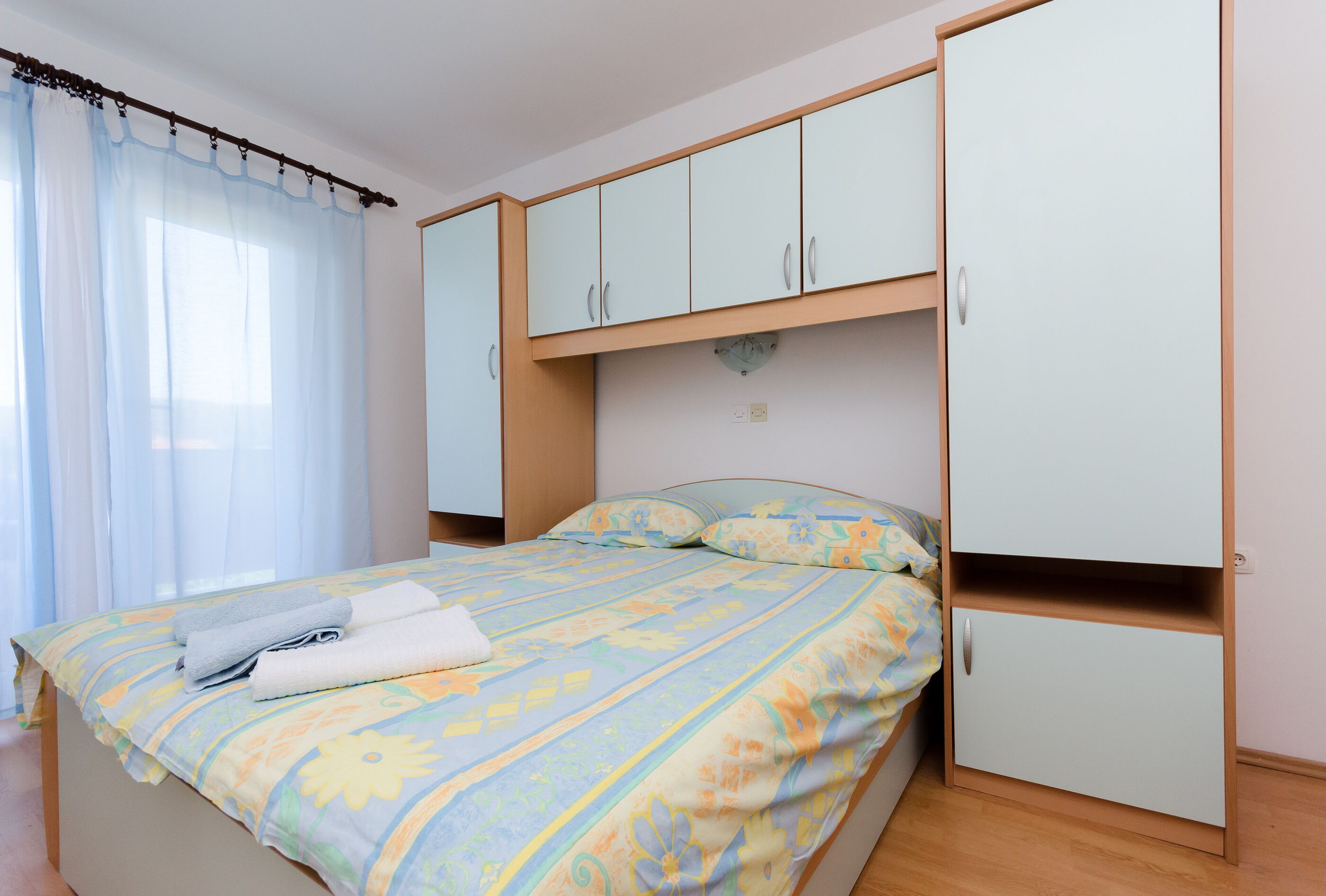 Apartments and Room Sime M 88311-A2