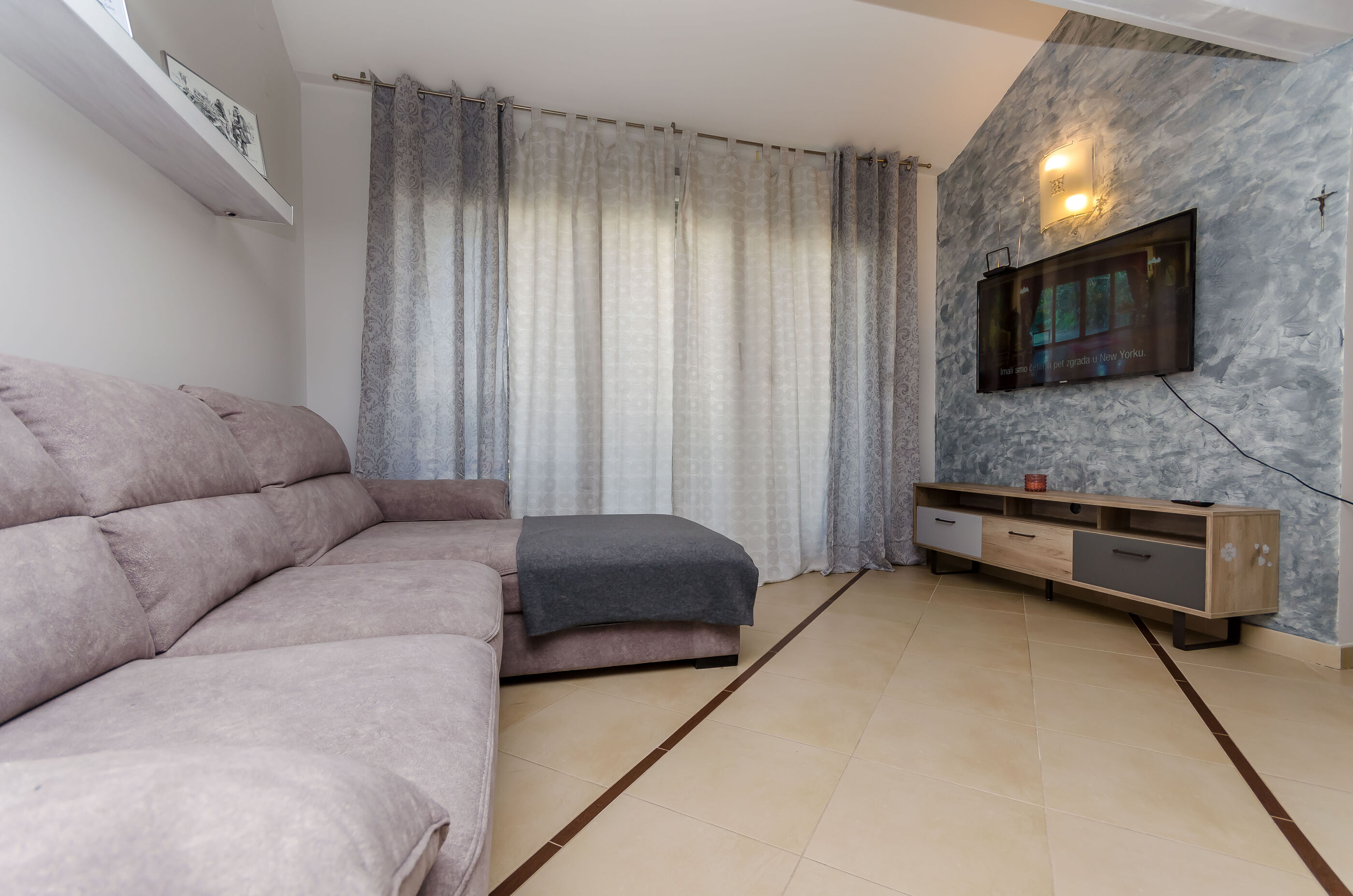 Apartment Dora 87611-A1