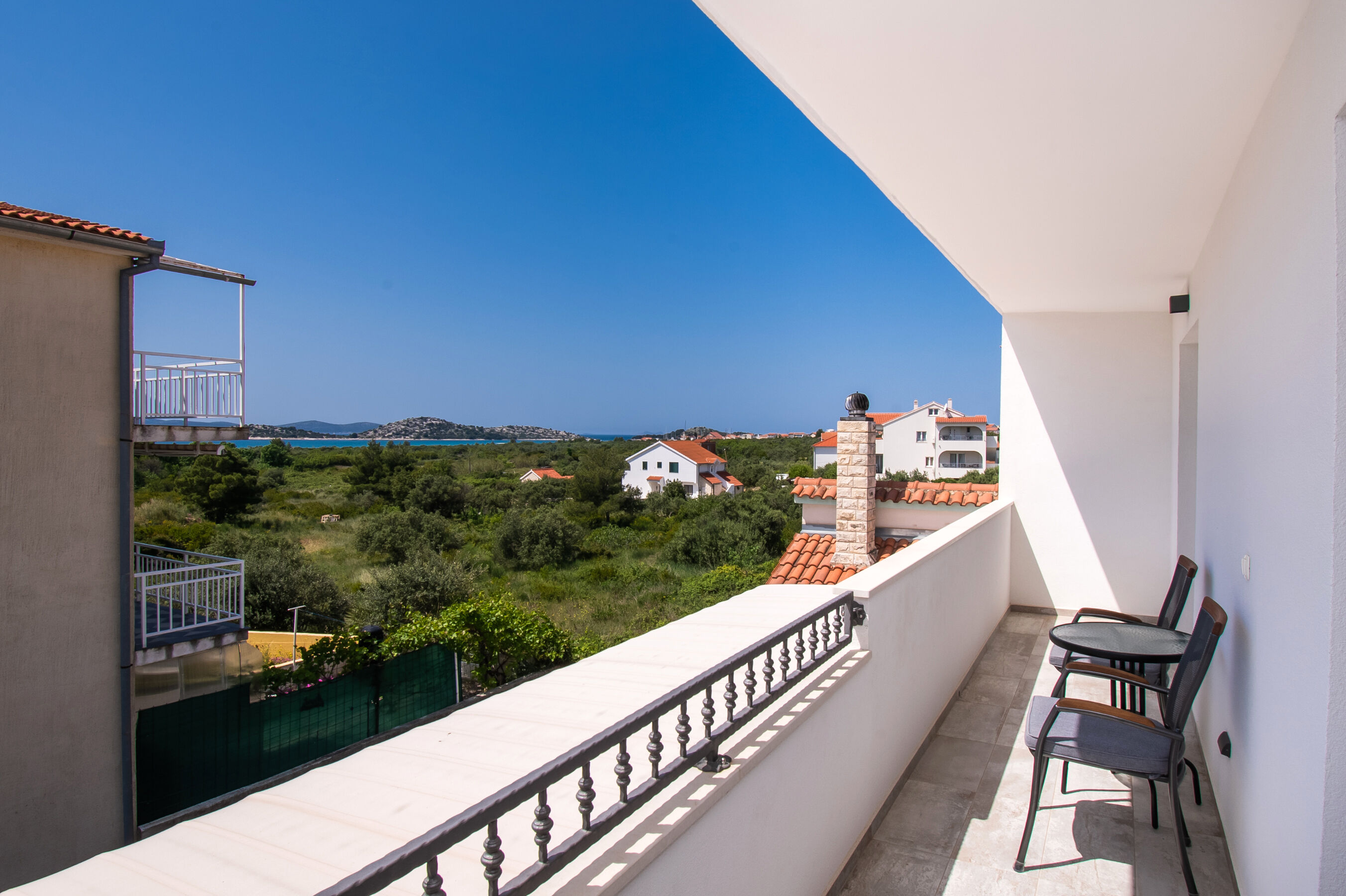 Apartments Rosanda 11371-A1