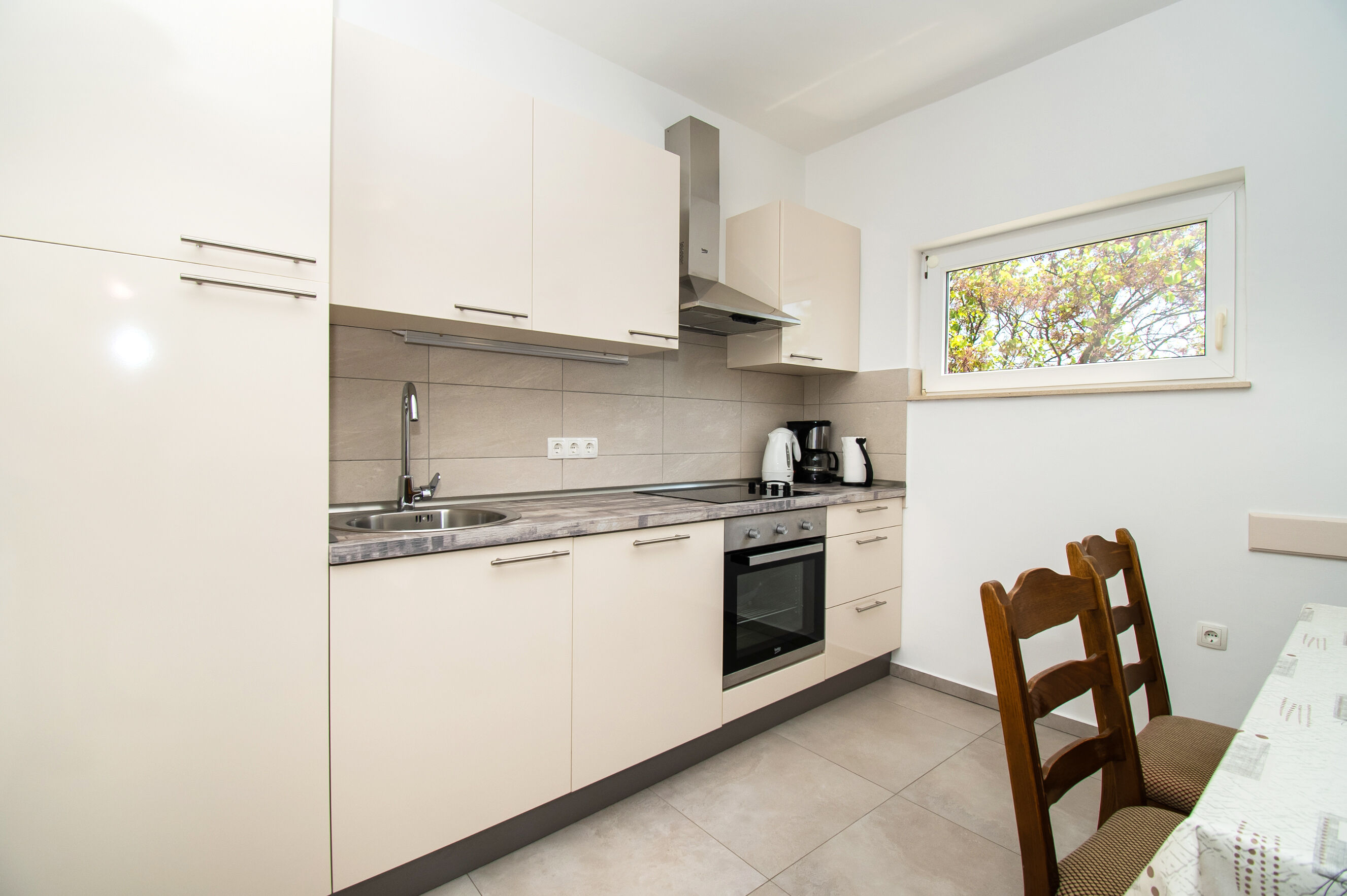 Apartments Rosanda 11371-A1
