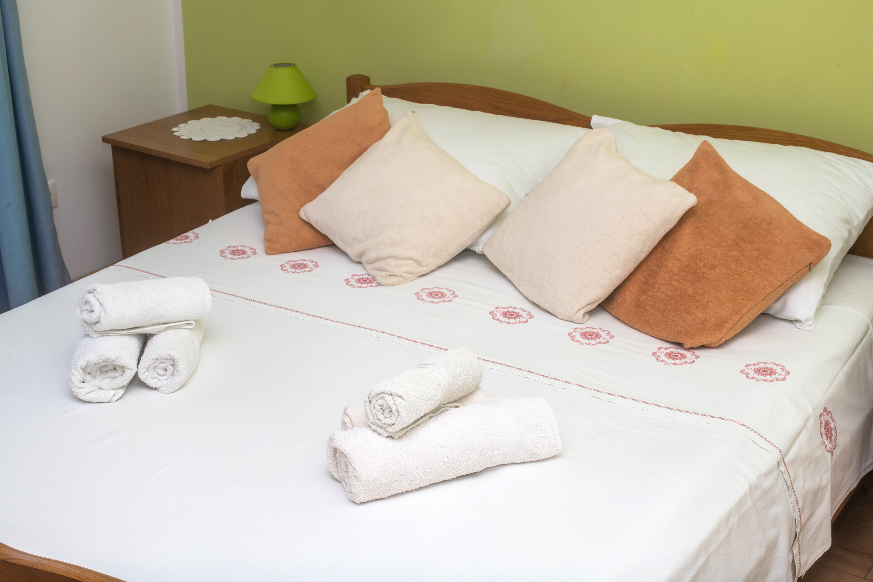 Apartments Rosanda 11371-A1