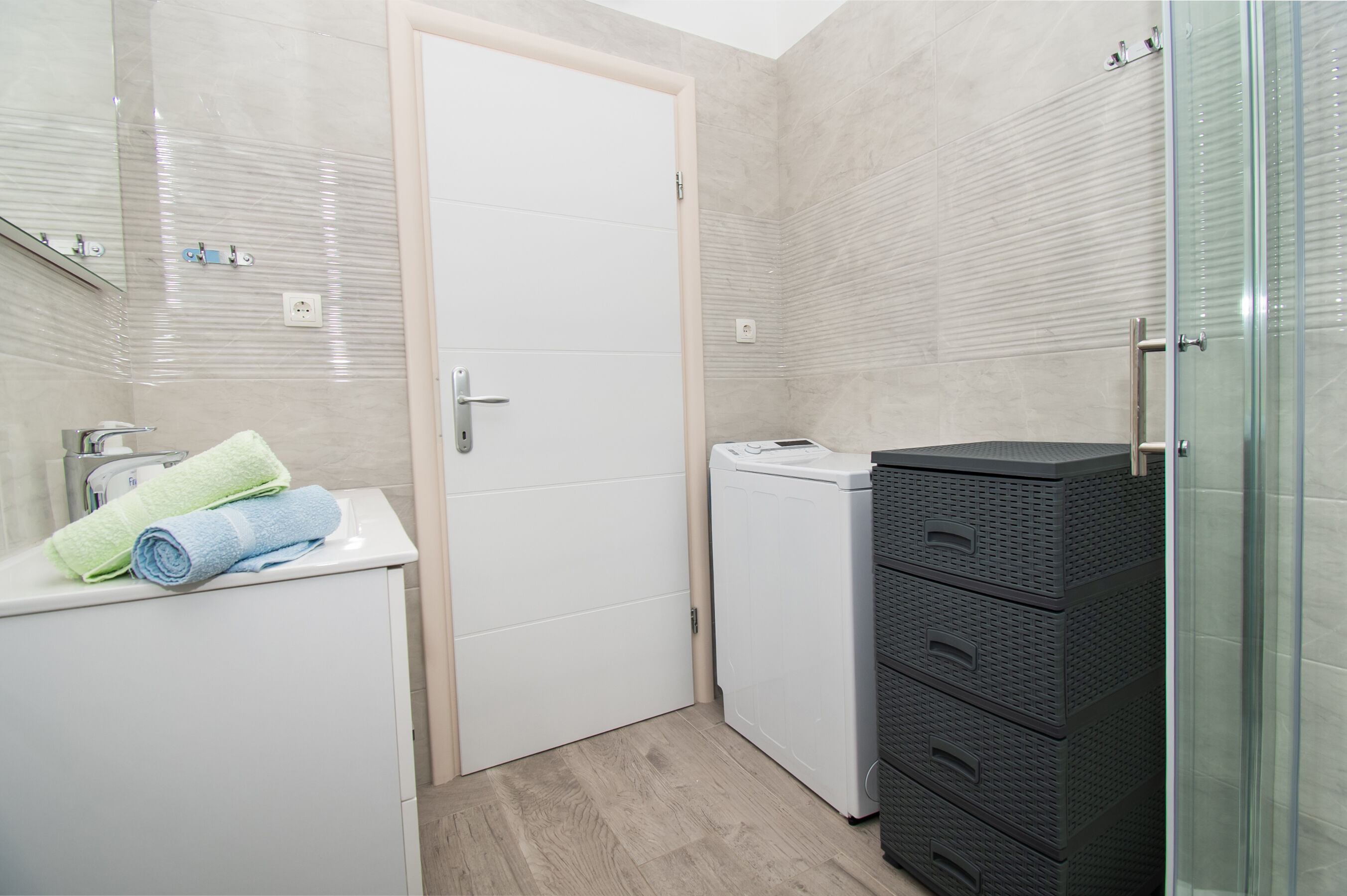 Apartments Rosanda 11371-A2