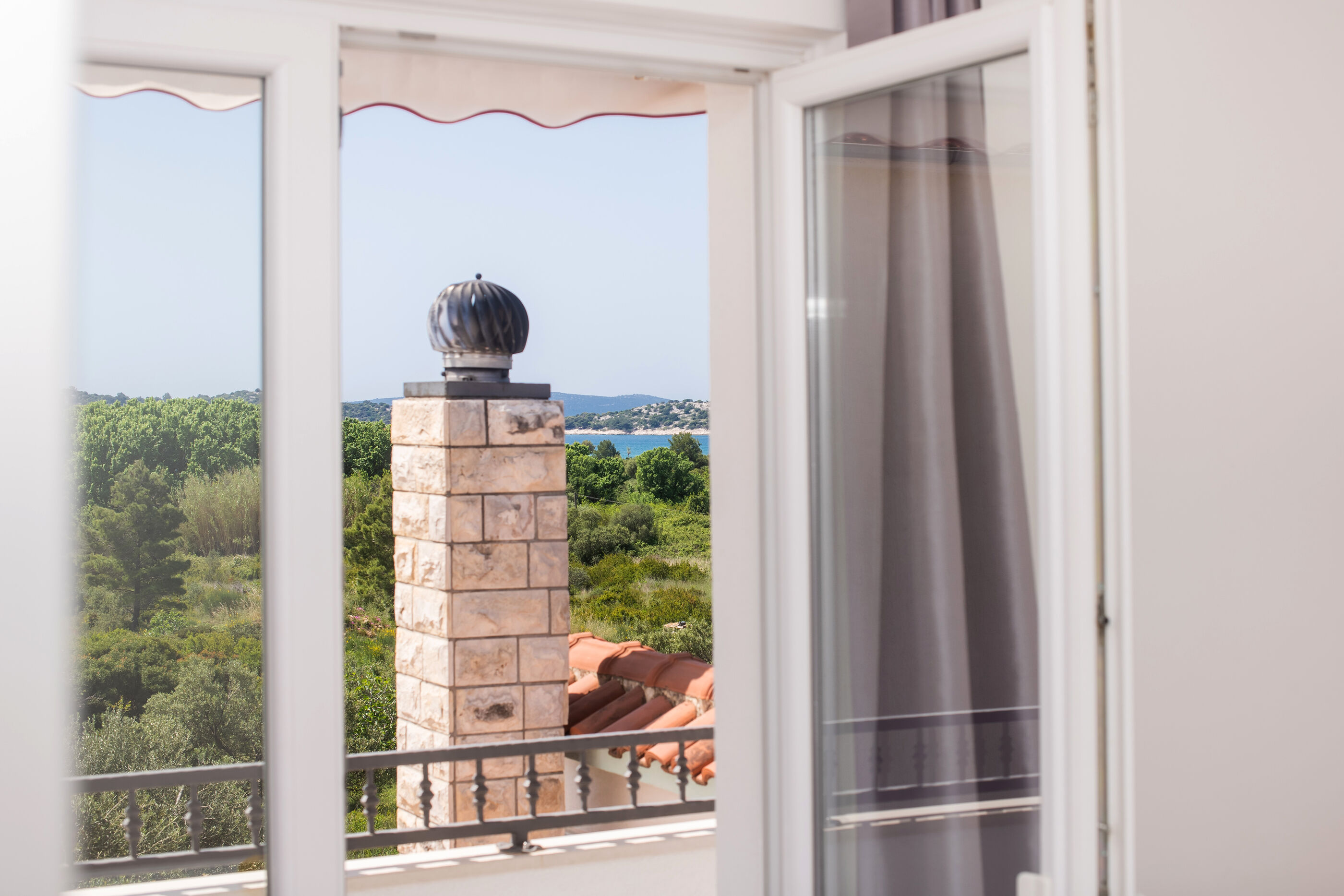 Apartments Rosanda 11371-A2