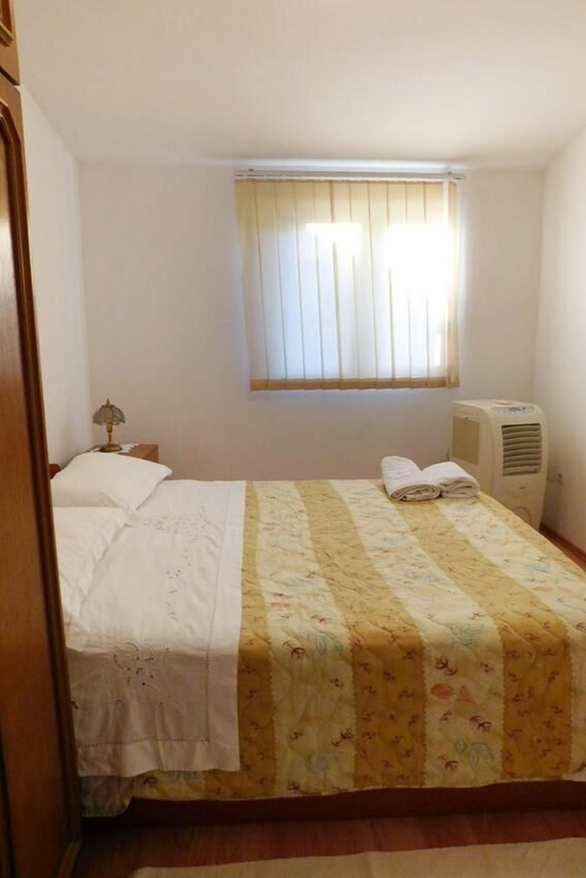 Apartments Ljiljana 70141-A1