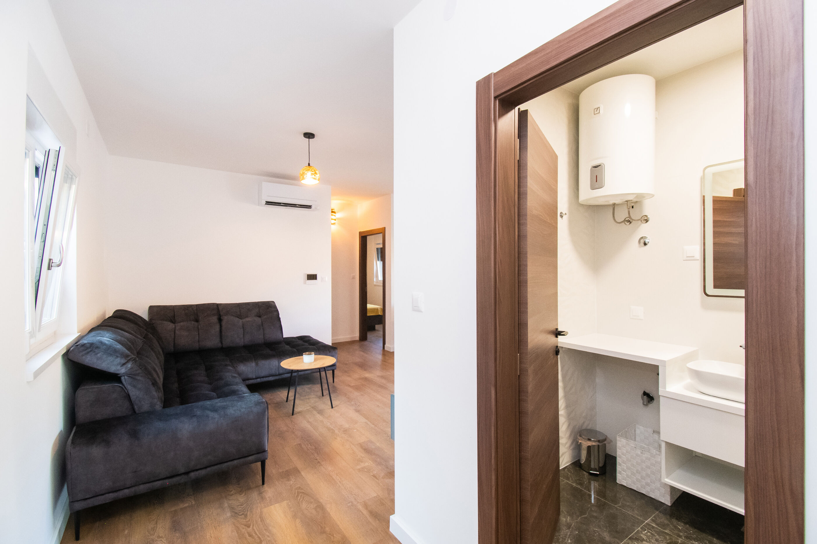 Apartments Luxury Golden Suites 89151-A4