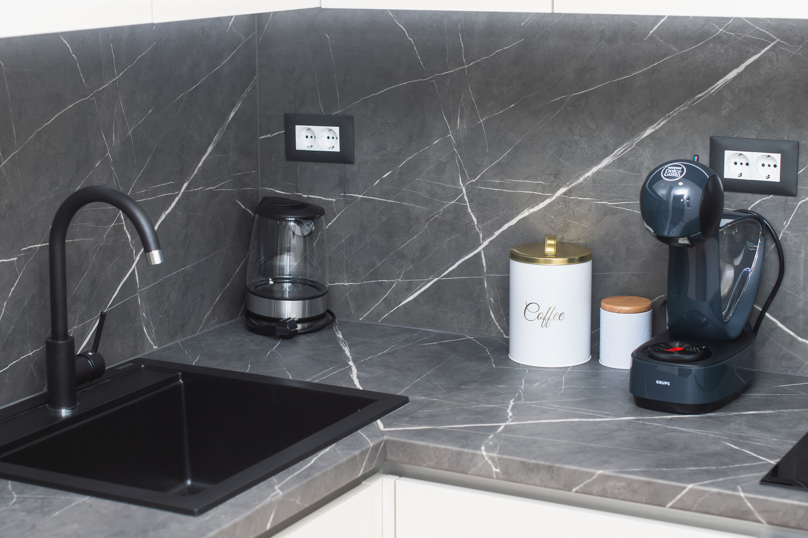 Apartments Luxury Golden Suites 89151-A3
