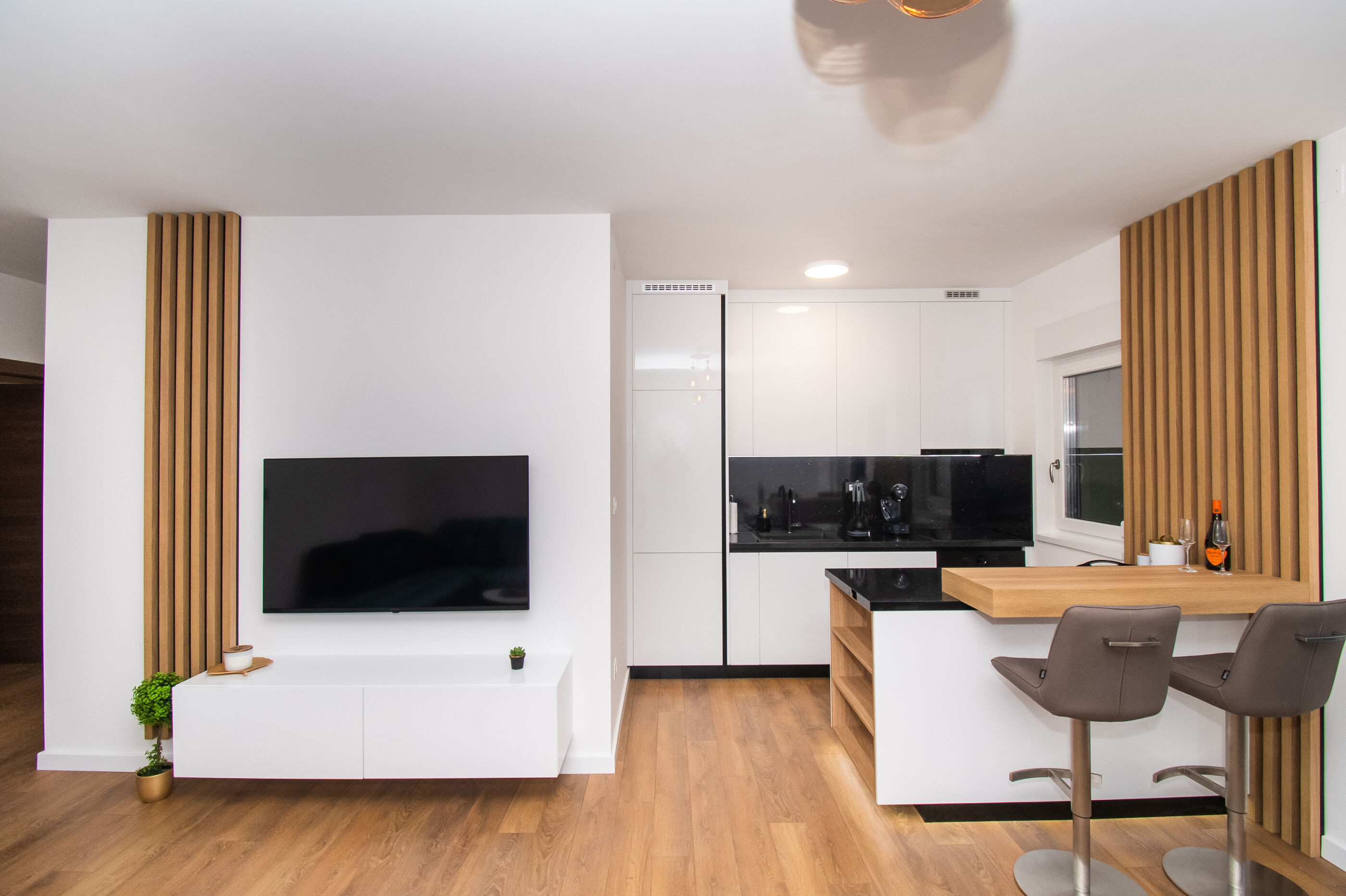 Apartments Luxury Golden Suites 89151-A1