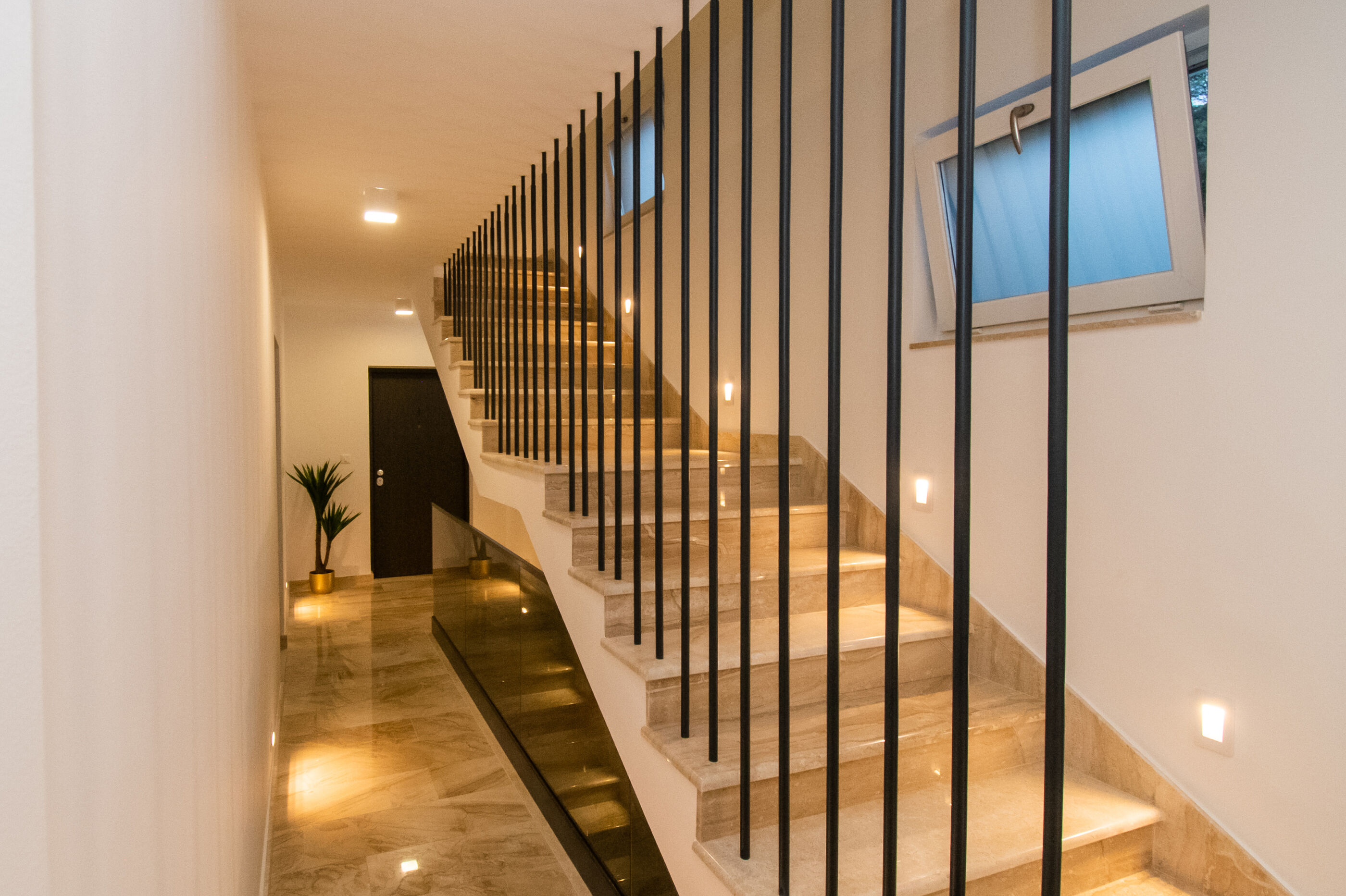 Apartments Luxury Golden Suites 89151-A5