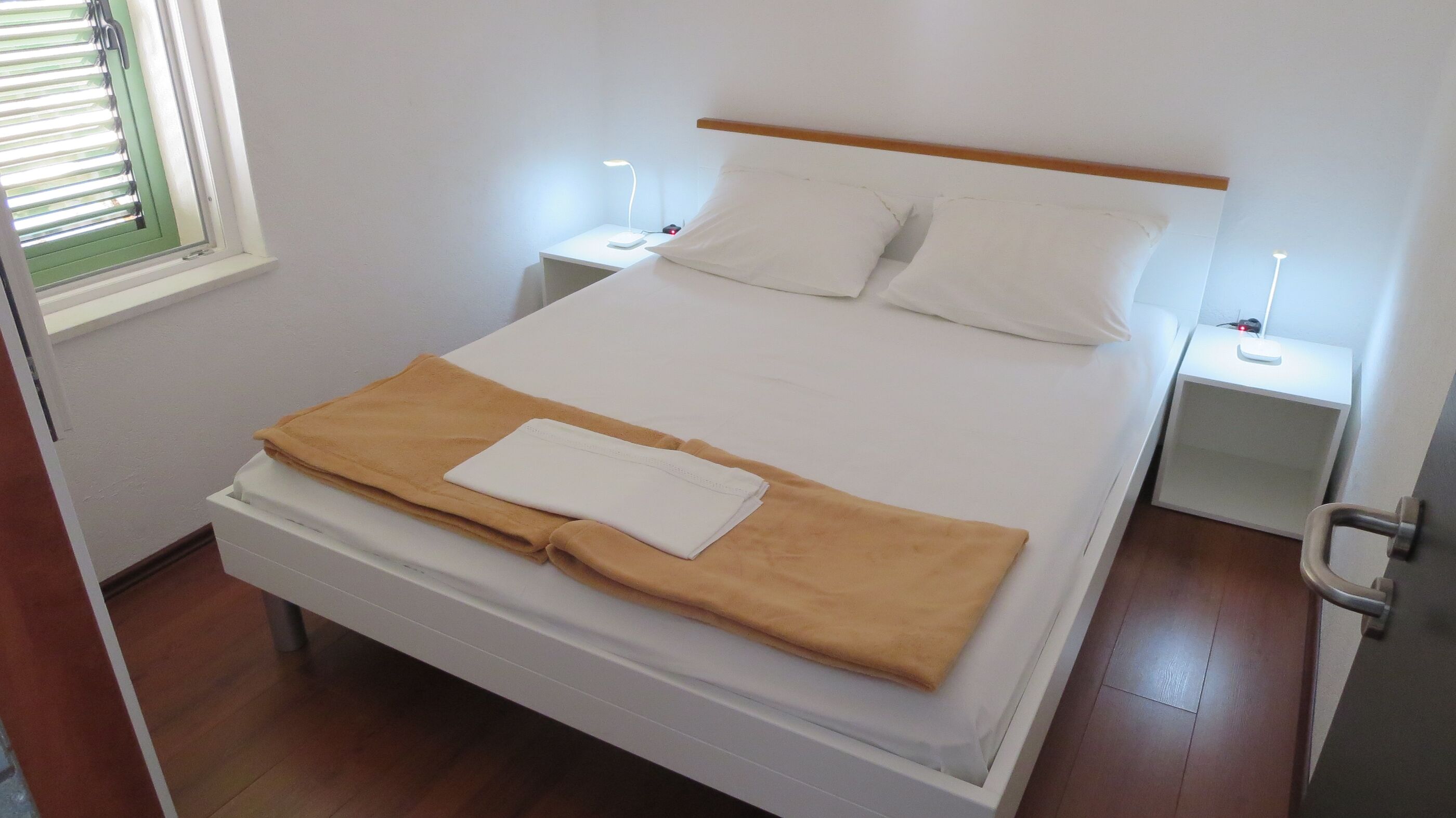 Apartments Orhideja 40489-A2