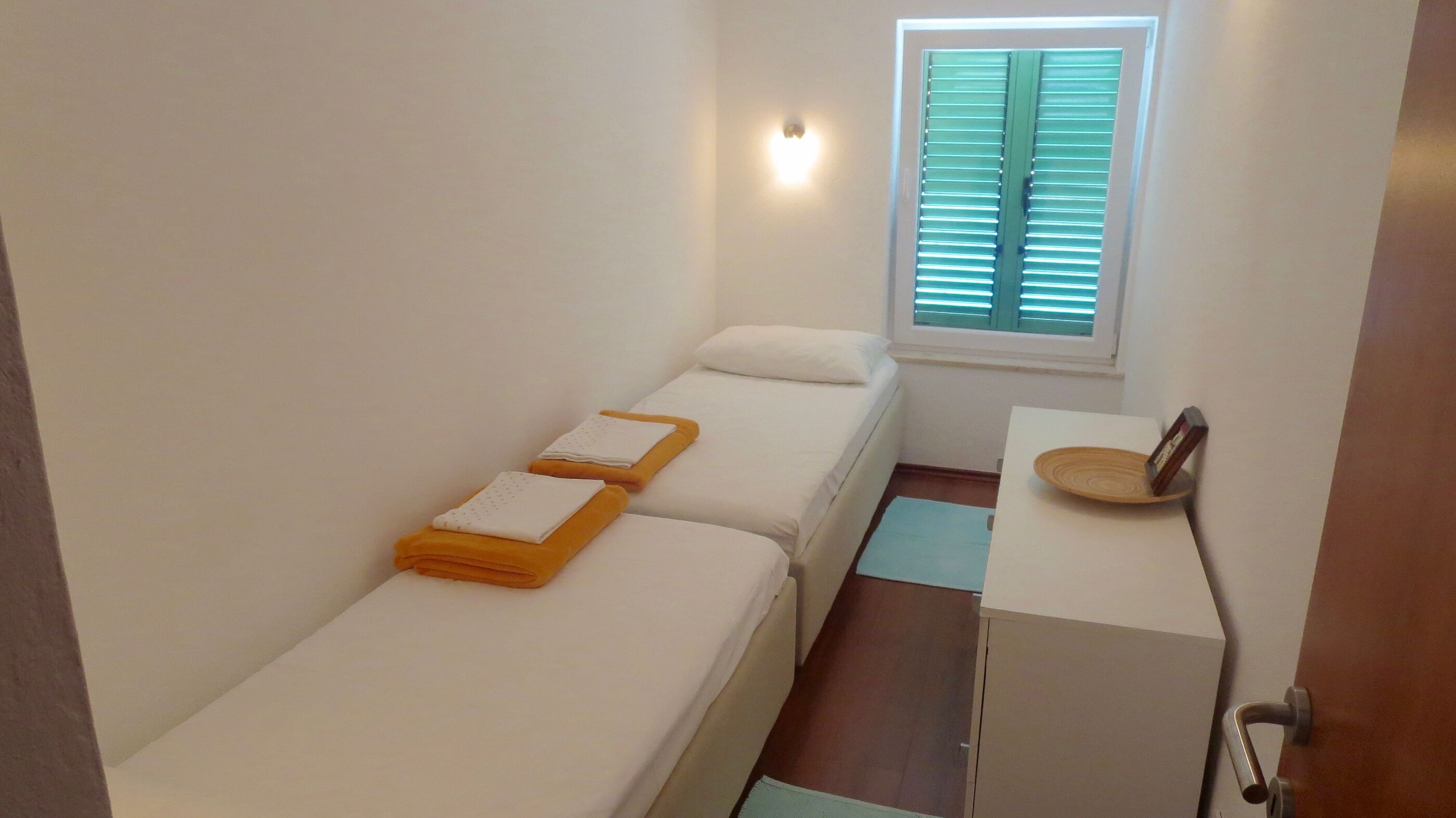 Apartments Orhideja 40489-A3