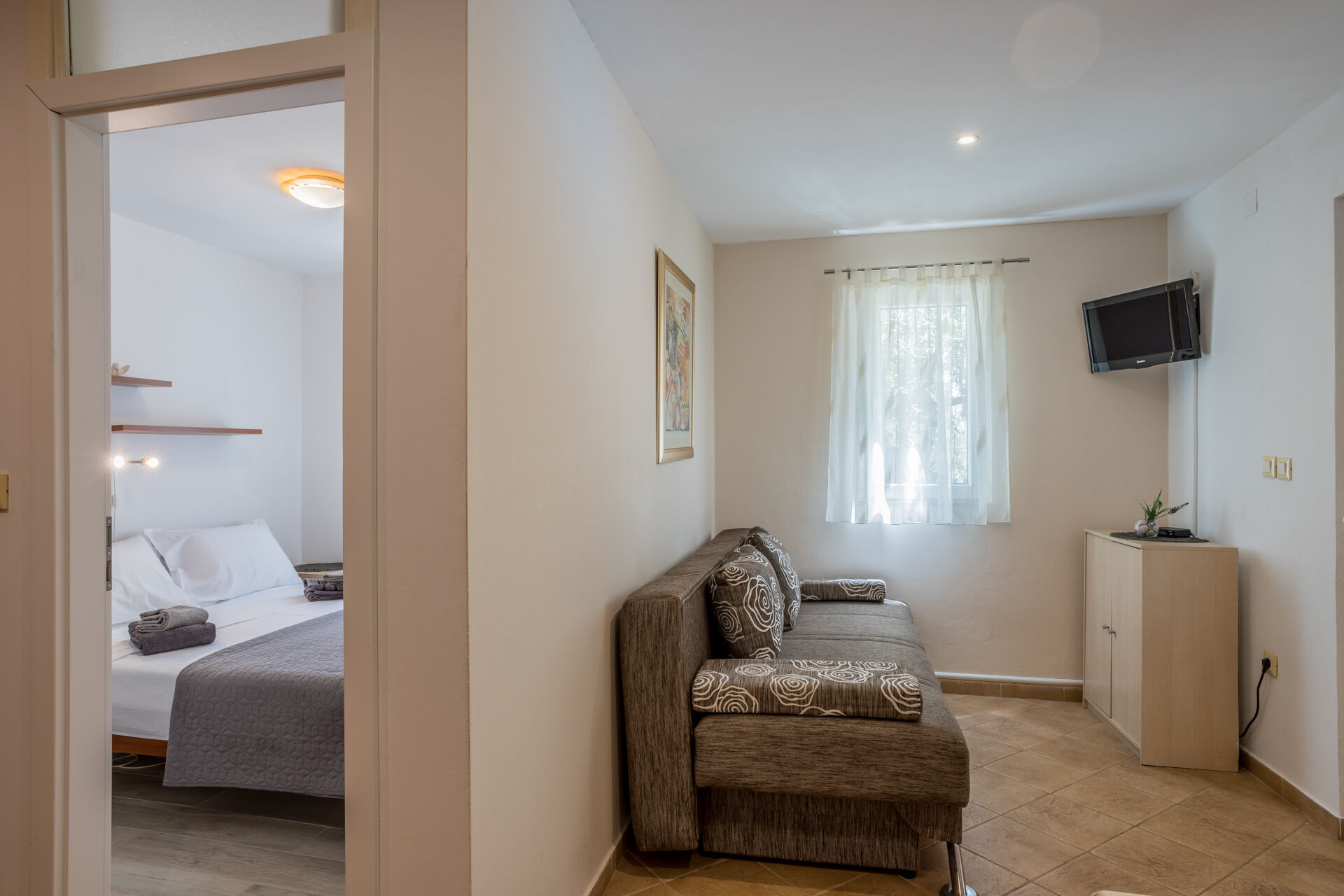House Oliva 94016-K1