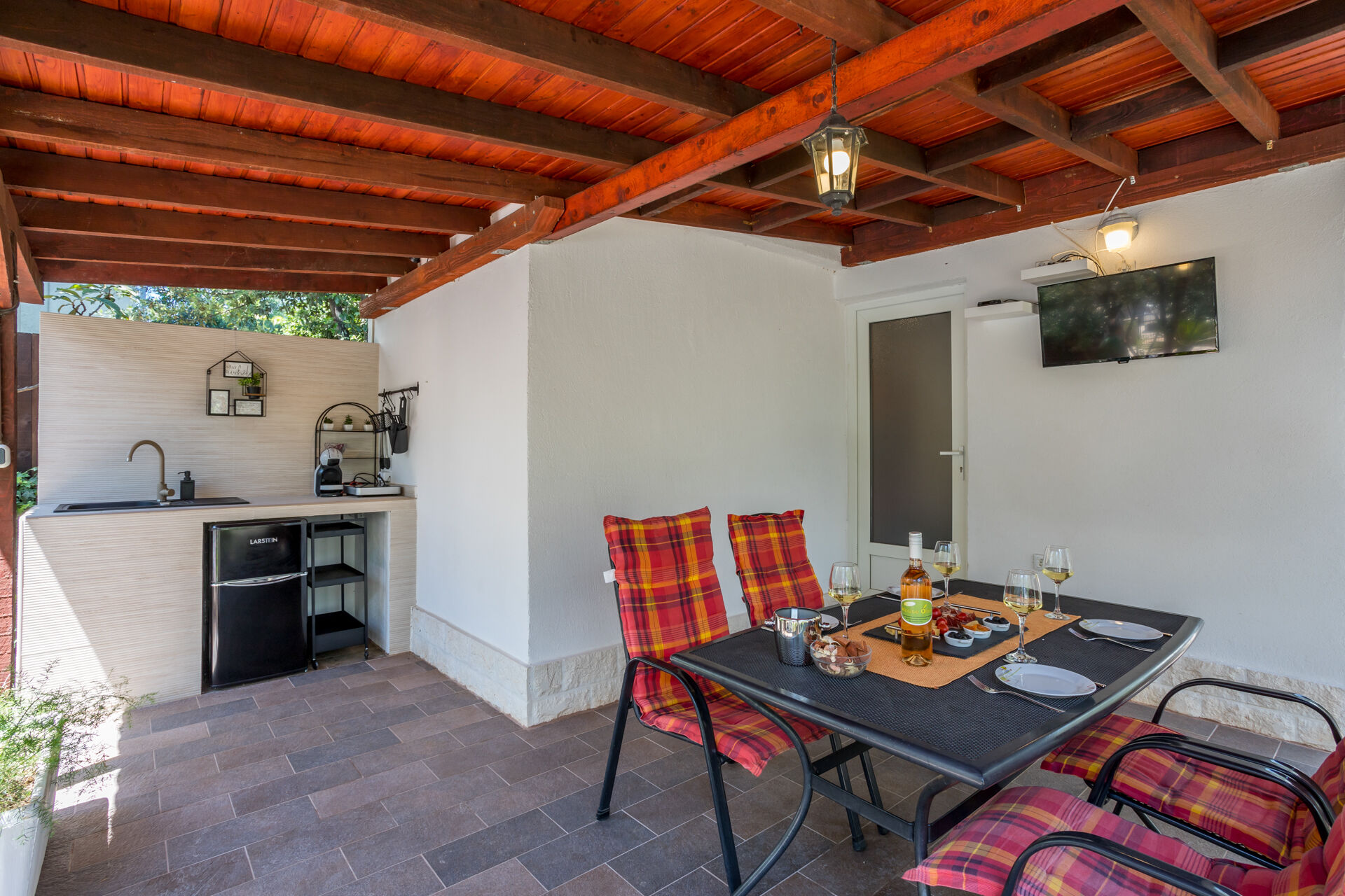House Oliva 94016-K1