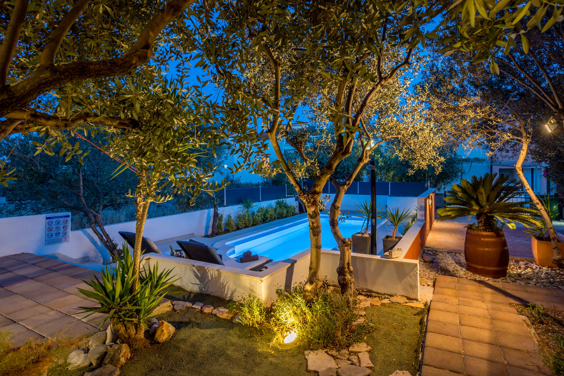 House Oliva 94016-K1
