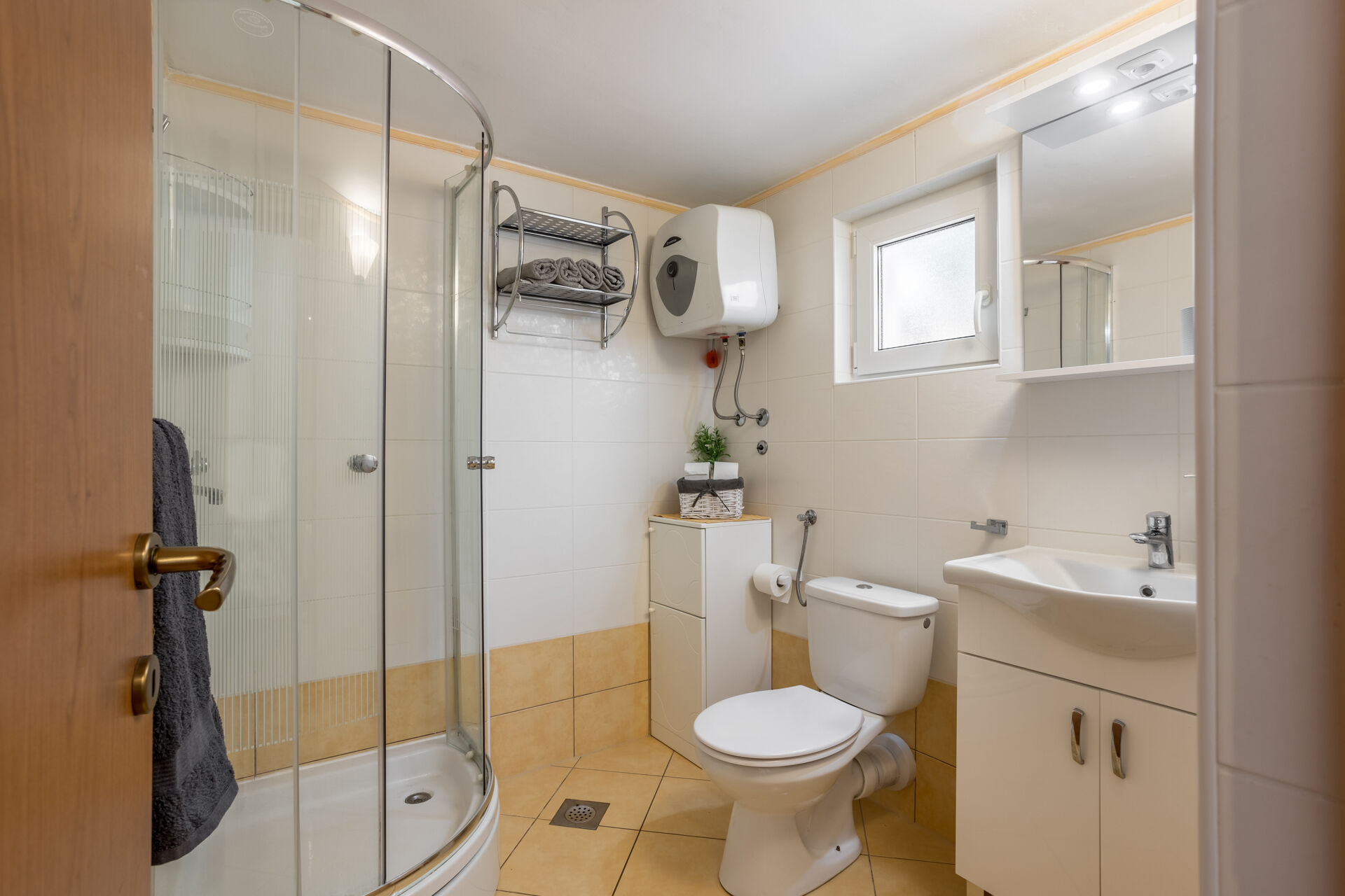 House Oliva 94016-K1