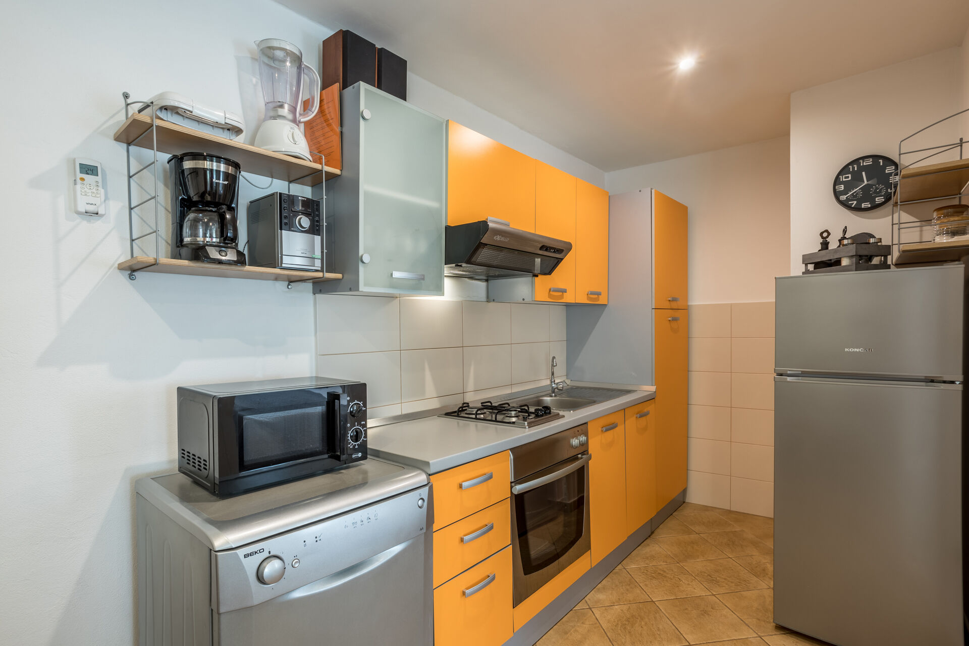 House Oliva 94016-K1