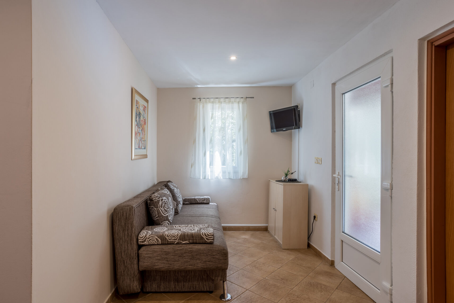 House Oliva 94016-K1