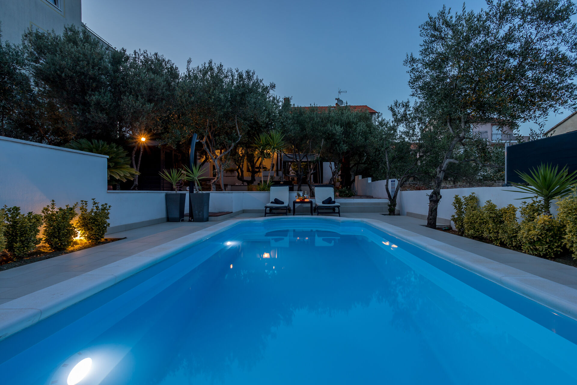 House Oliva 94016-K1