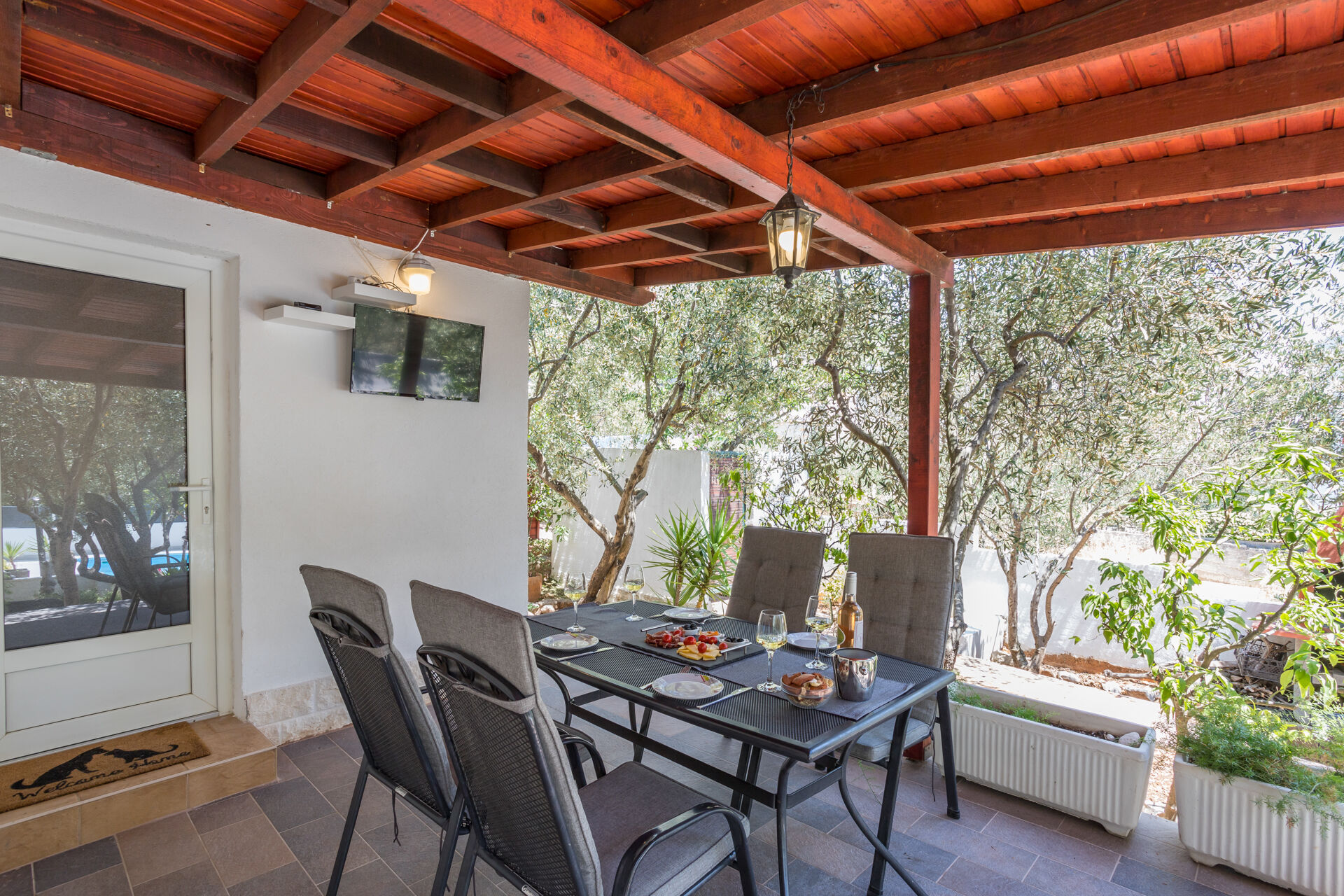 House Oliva 94016-K1