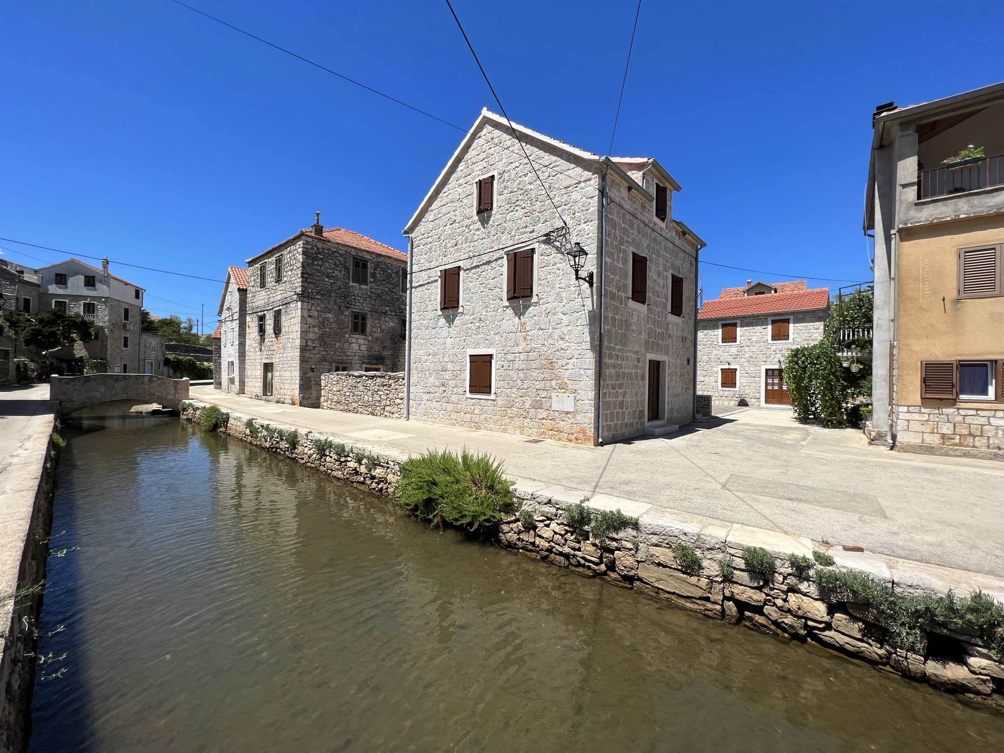 House Tia 11861-K1