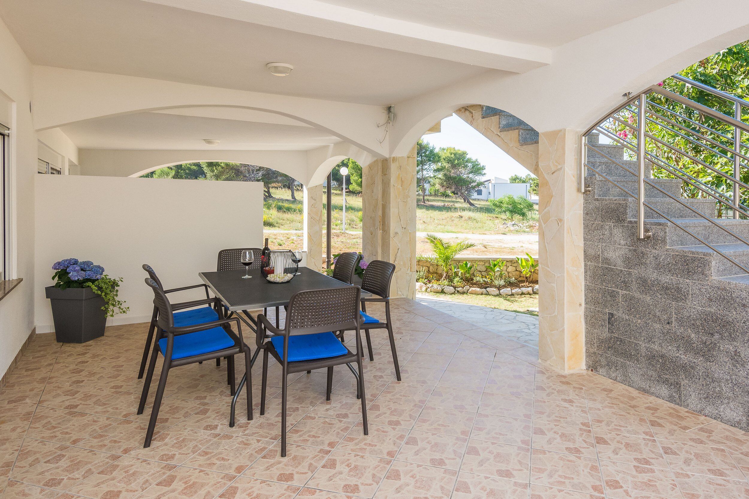 Apartments Andelic 17325-A1