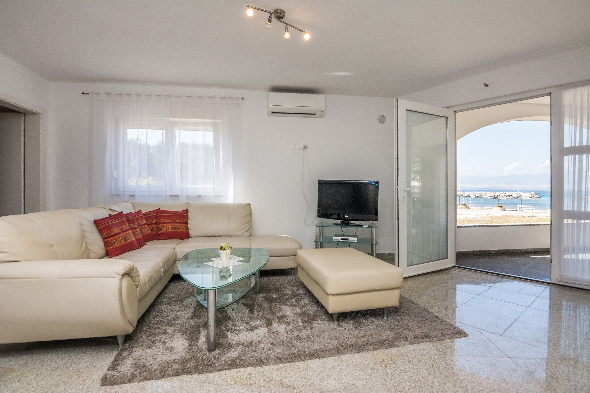 Apartments Andelic 17325-A2