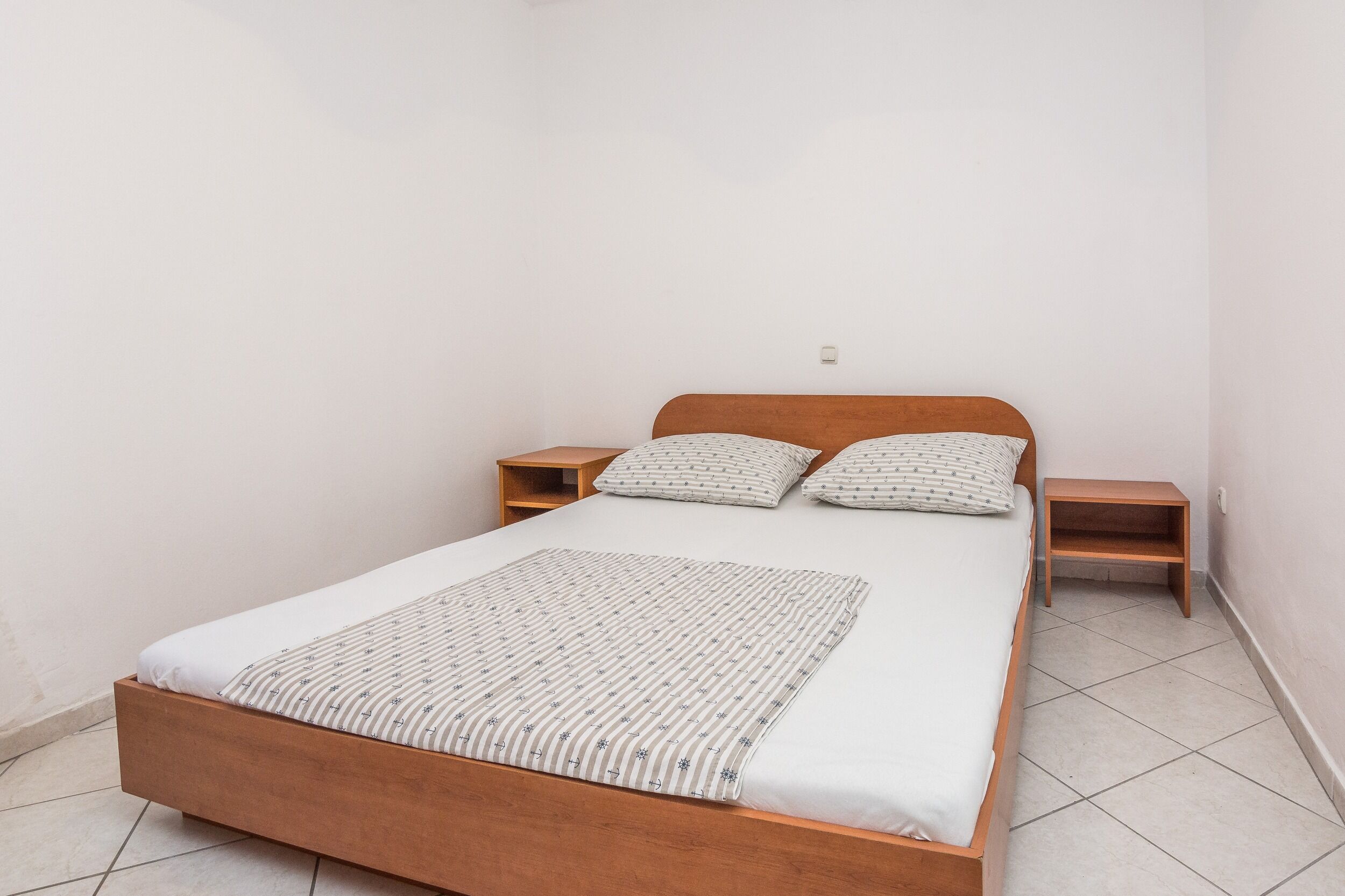 Apartments Jancic 17729-A1