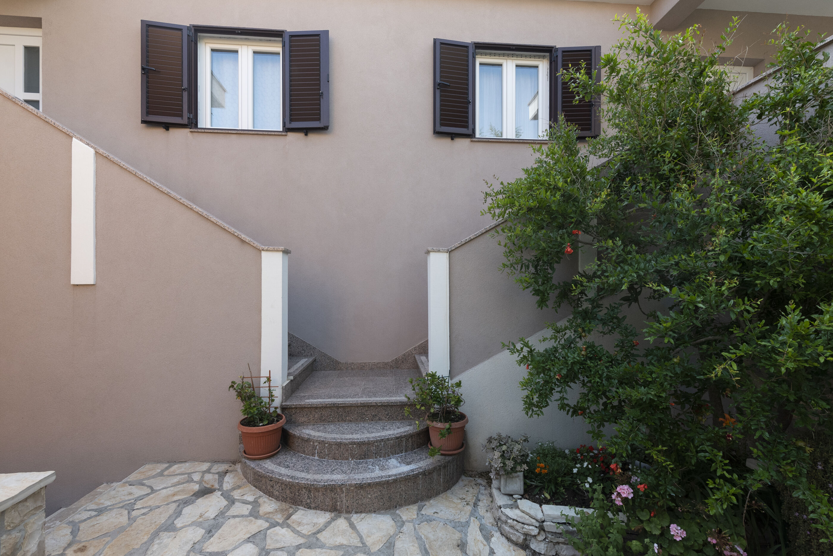 Apartments Max 57771-A2