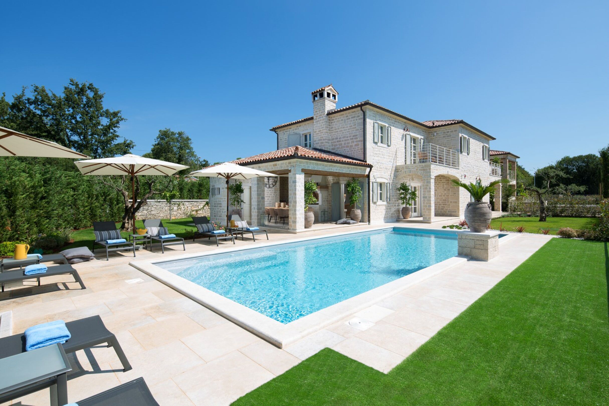 Villa Elena Exclusive 89455-K1