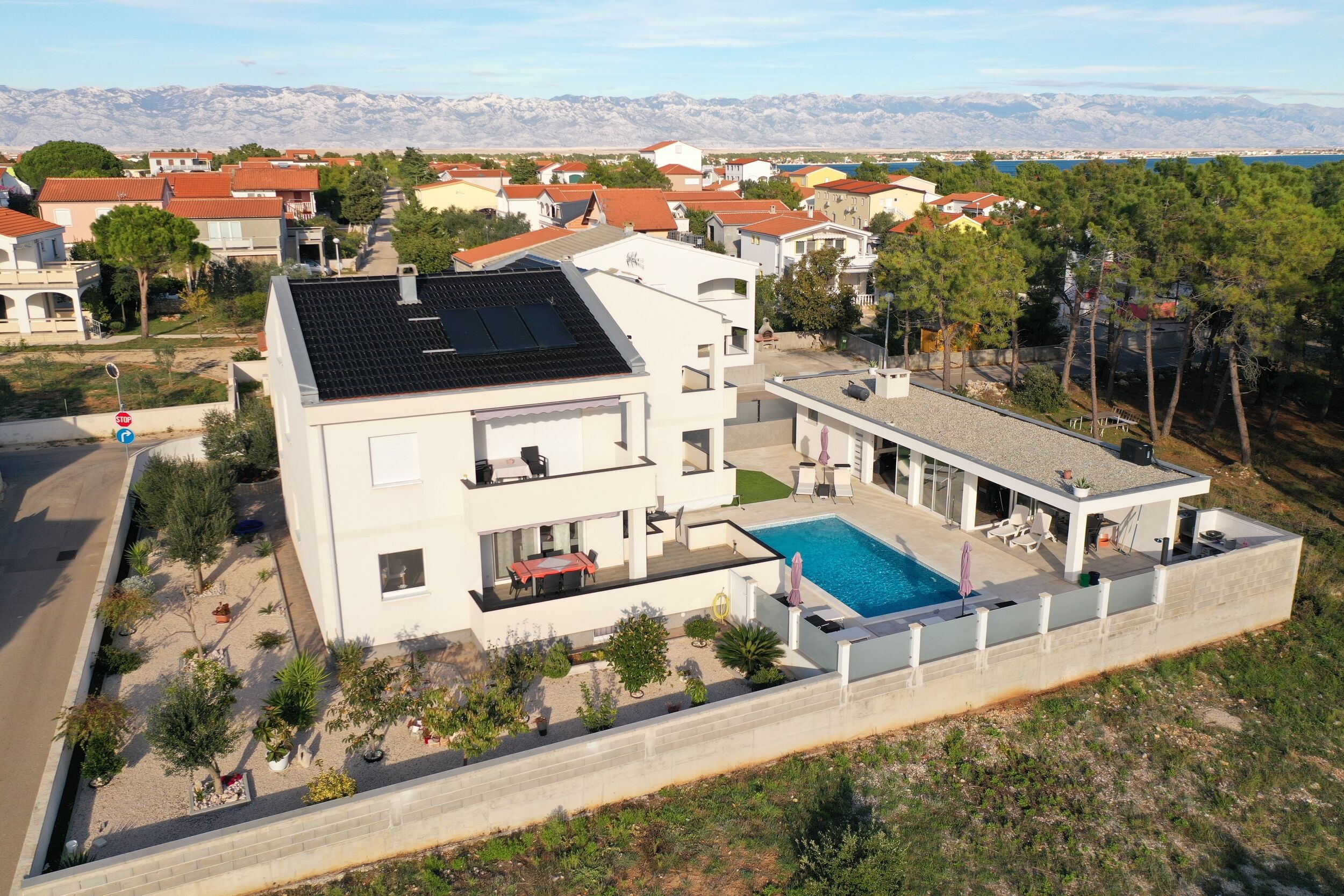 Apartments Olujic 50953-A2
