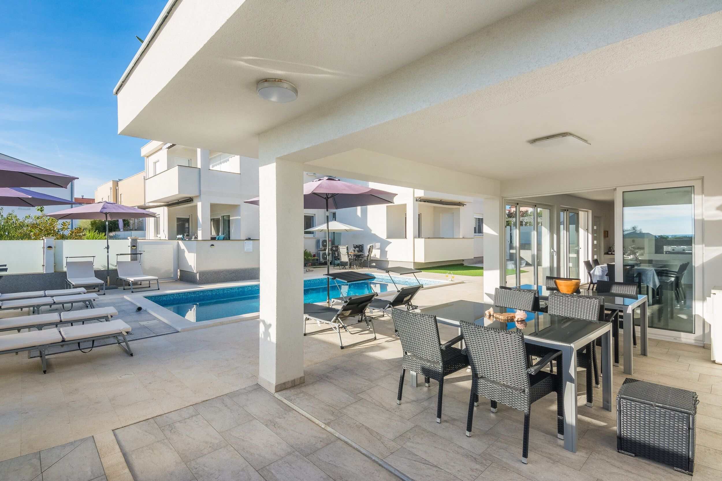 Apartments Olujic 50953-A2
